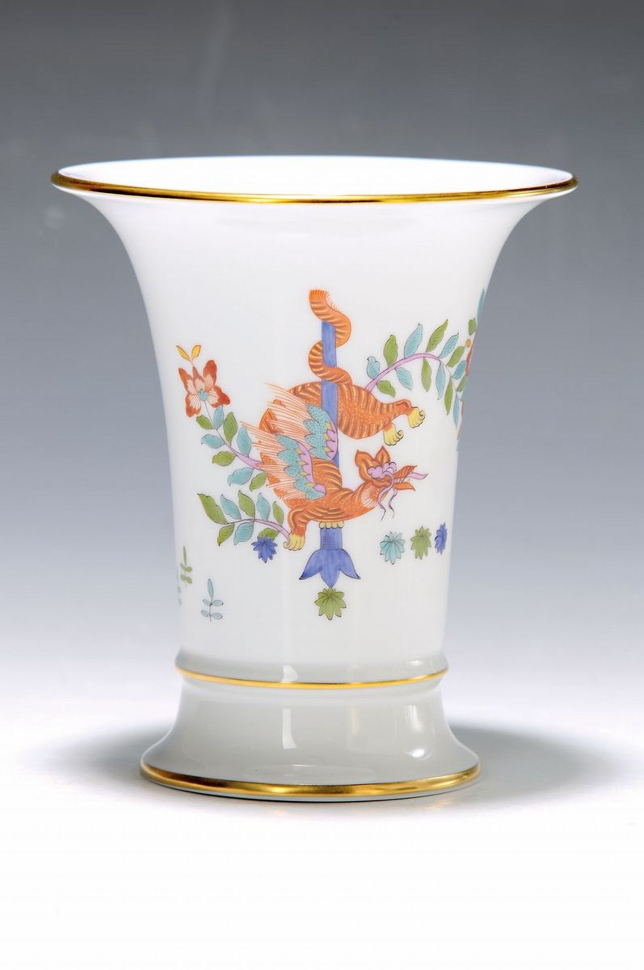 Vase, Meissen, 20. Jh., roter Hoflöwe, Goldstaffage, 2.