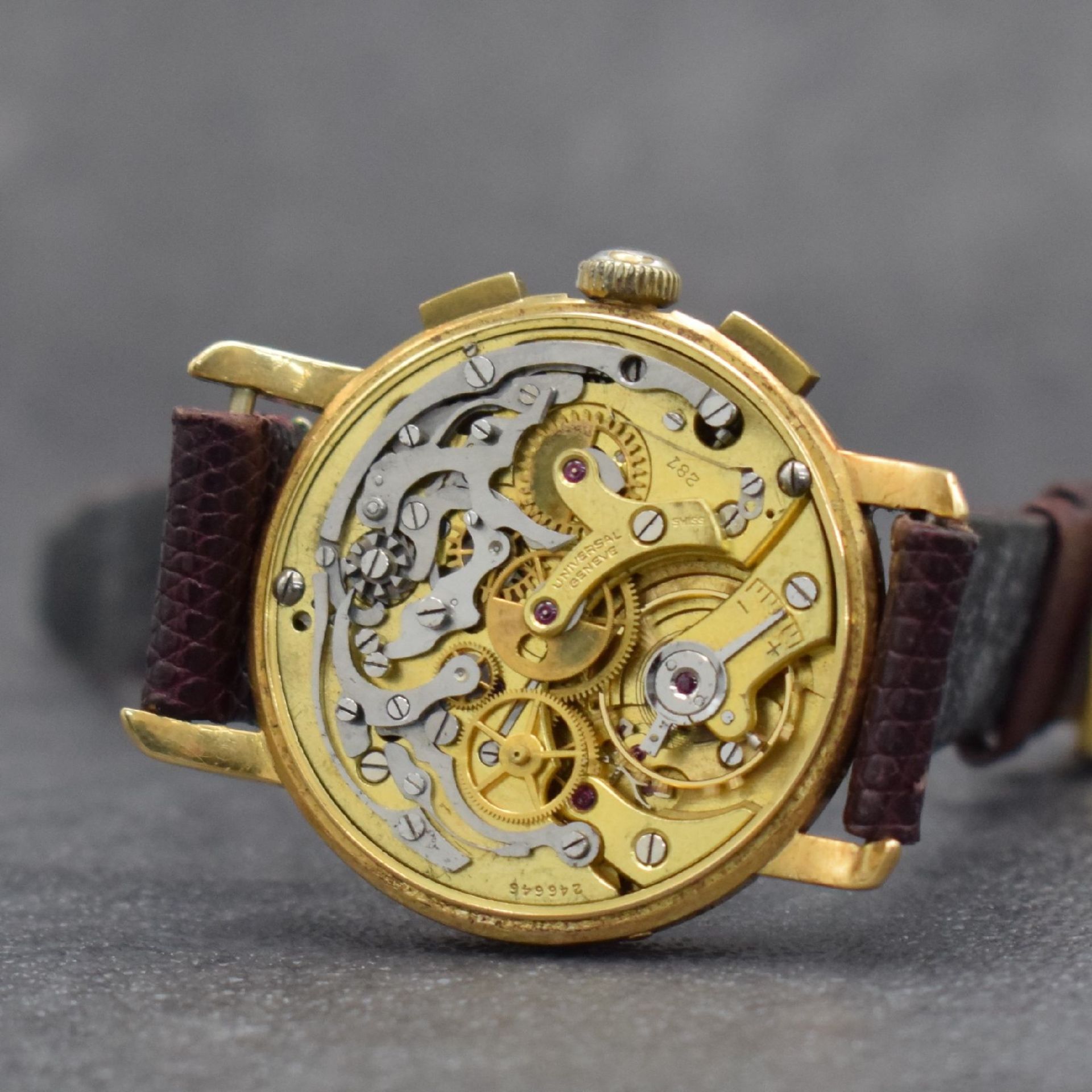 UNIVERSAL GENEVE Tri-Compax Schaltradchronograph mit - Image 8 of 9