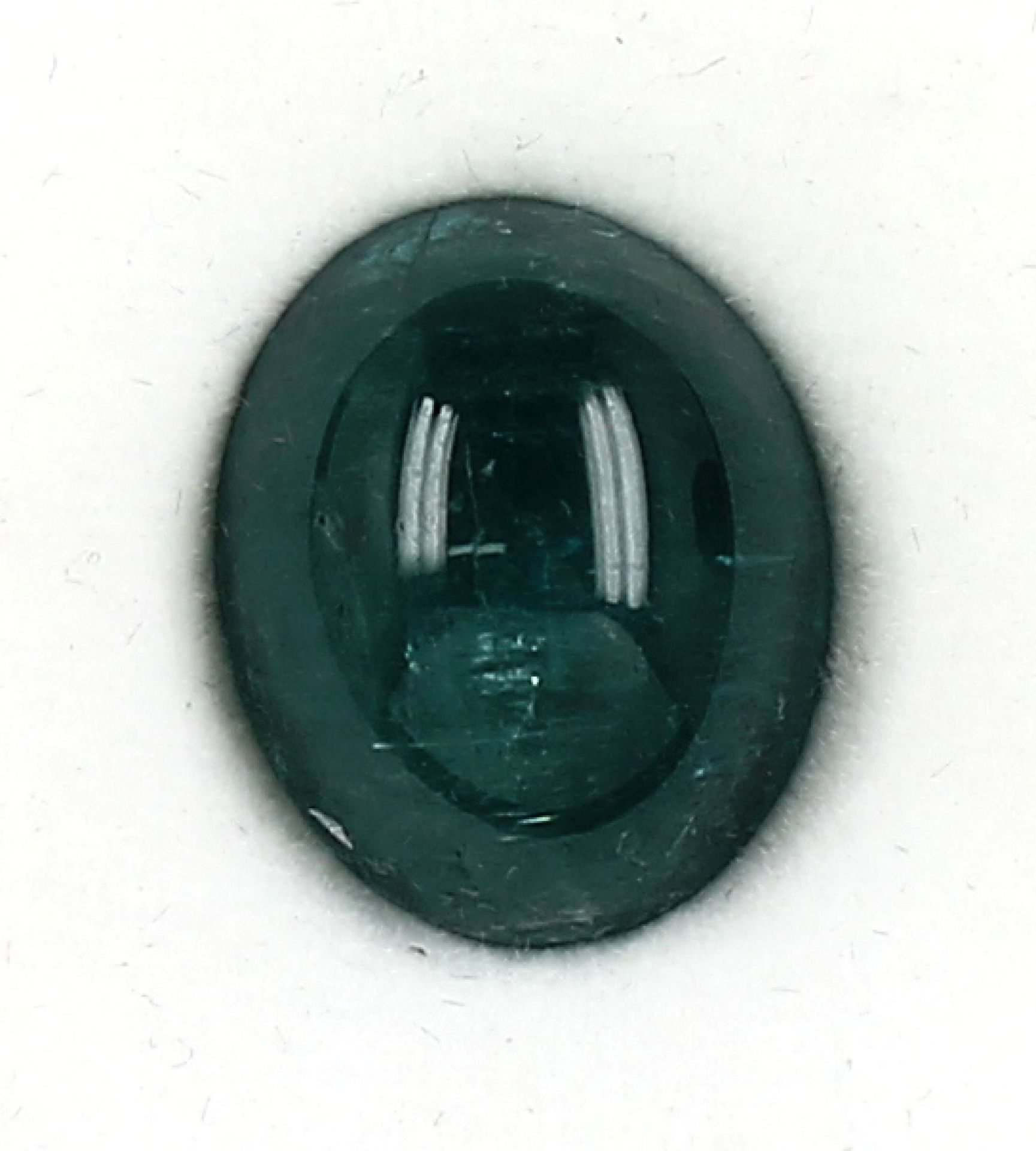 Loser Turmalin, ca. 24.46 ct, ovaler Turmalincabochon,