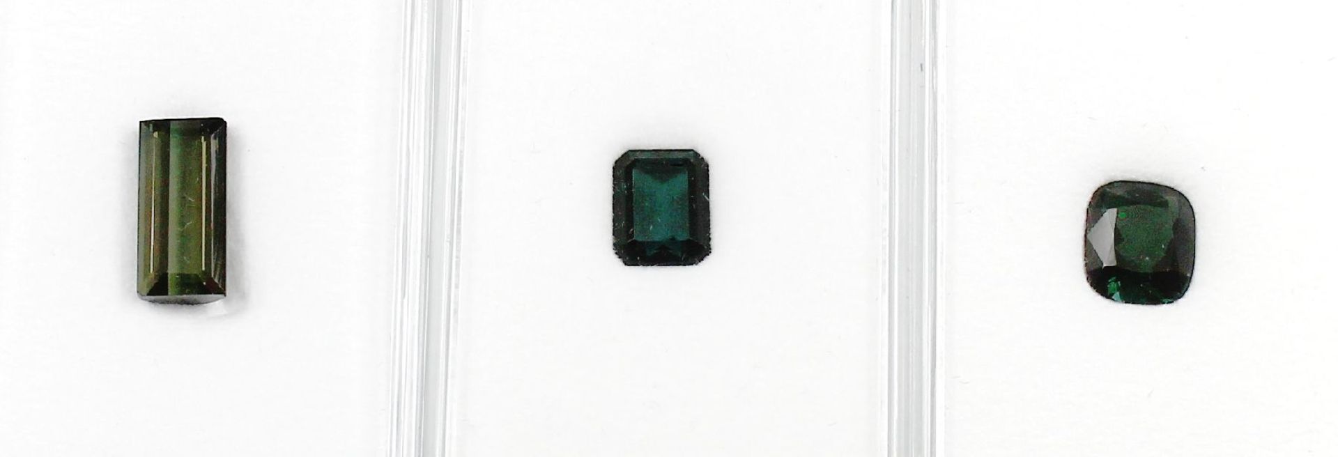 Lot 3 lose Turmaline, zus. ca. 10.38 ct, best. aus: 1 x