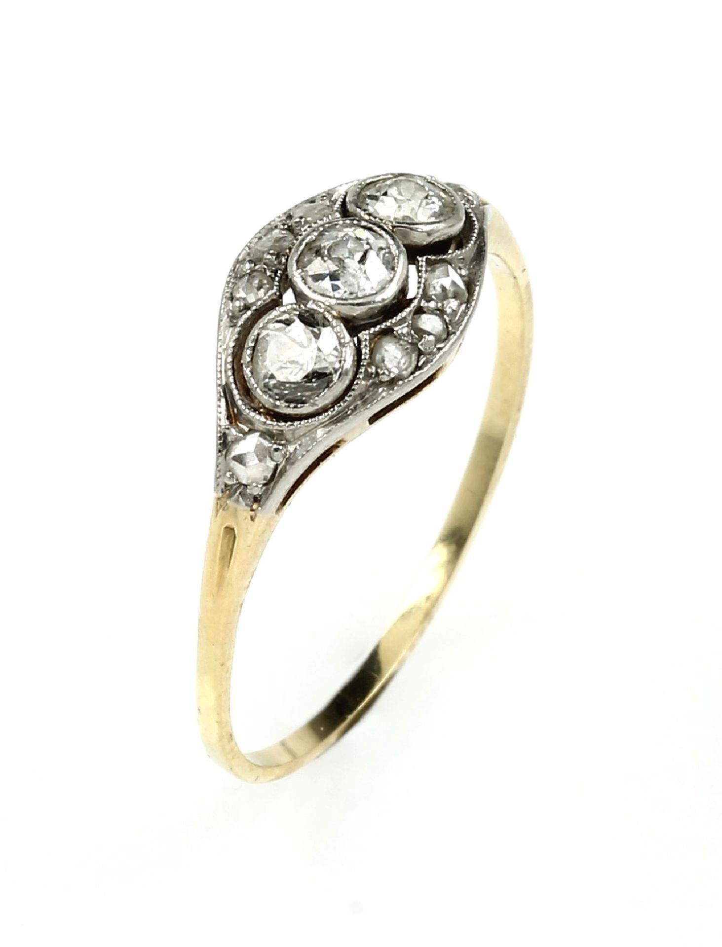 14 kt Gold Ring mit Diamanten, um 1910/20, Schauseite