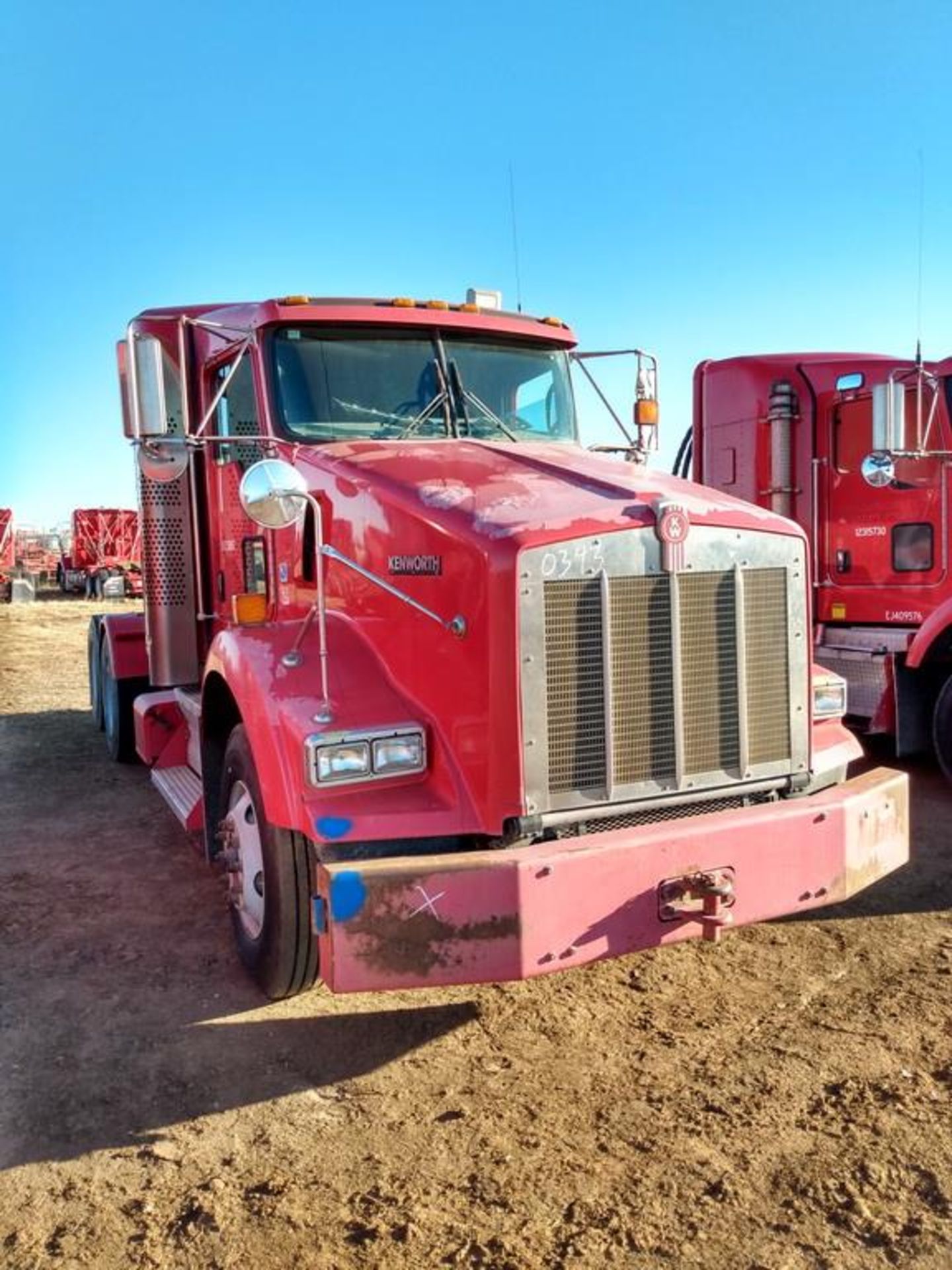 Kenworth Truck - Image 3 of 19