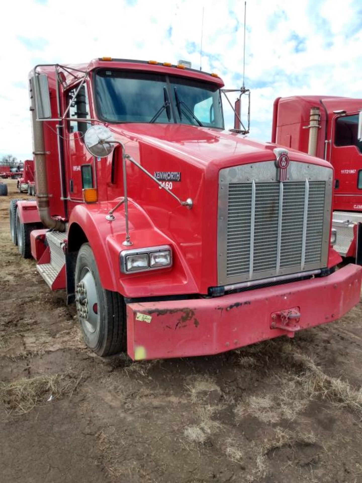 Kenworth Truck - Image 2 of 18