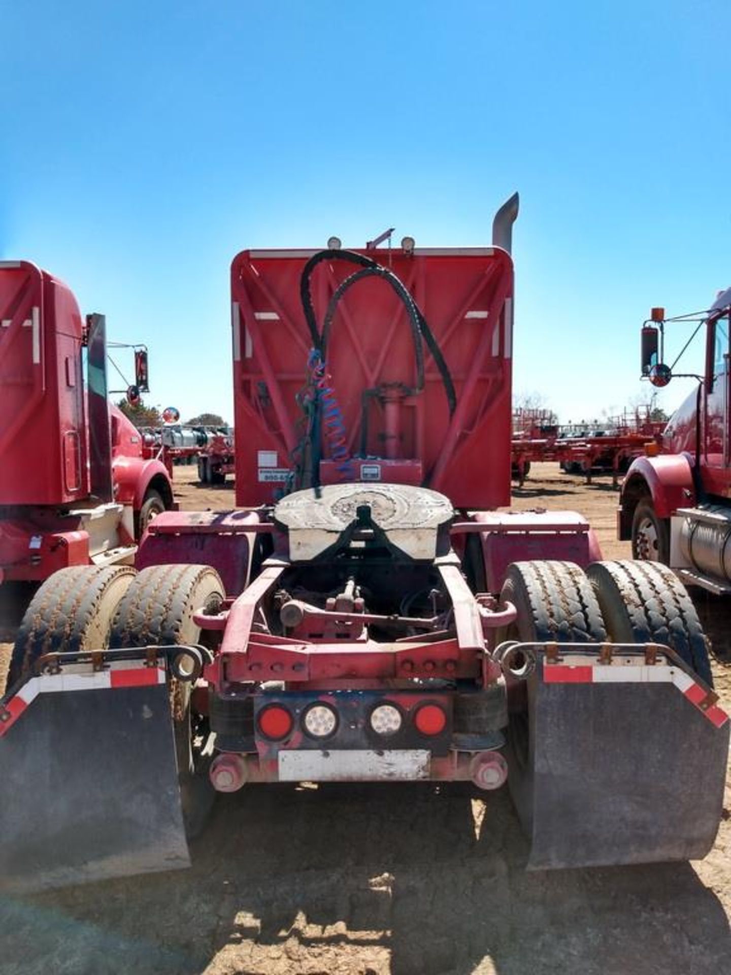 Kenworth Truck - Image 5 of 20