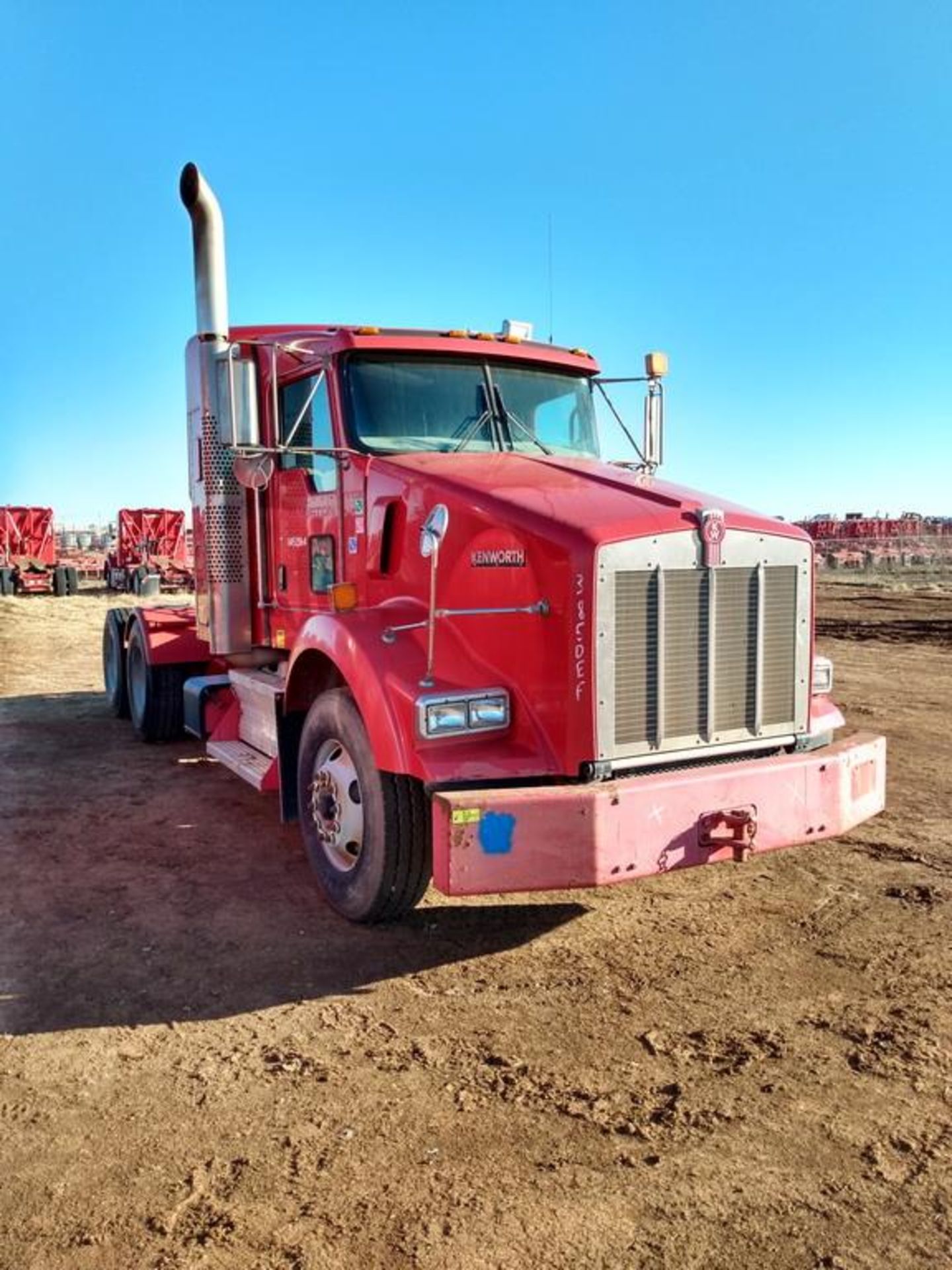 Kenworth Truck - Image 2 of 18