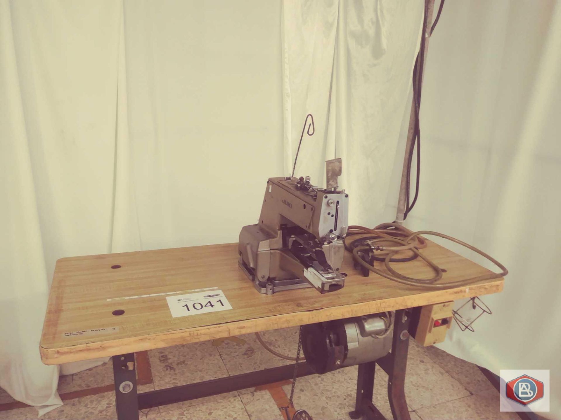 Juki Mod. MB-373 Button Sewing Machine - Image 5 of 5