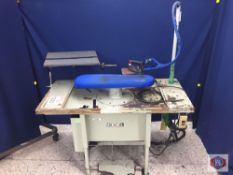 Keumseoung Mod. K6V75-3 Ironing Table and Iron
