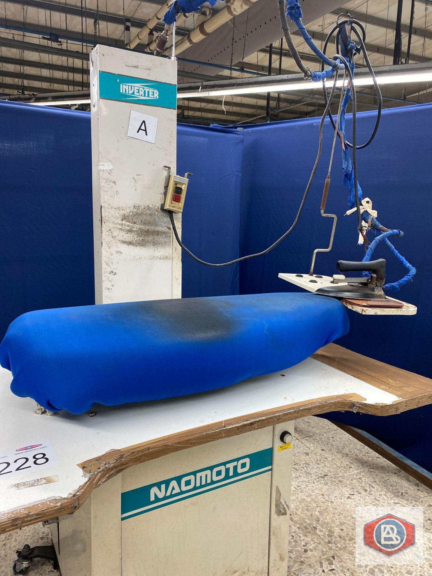 Naomoto Flex Ironing Table w/ Air Flow Vacuum