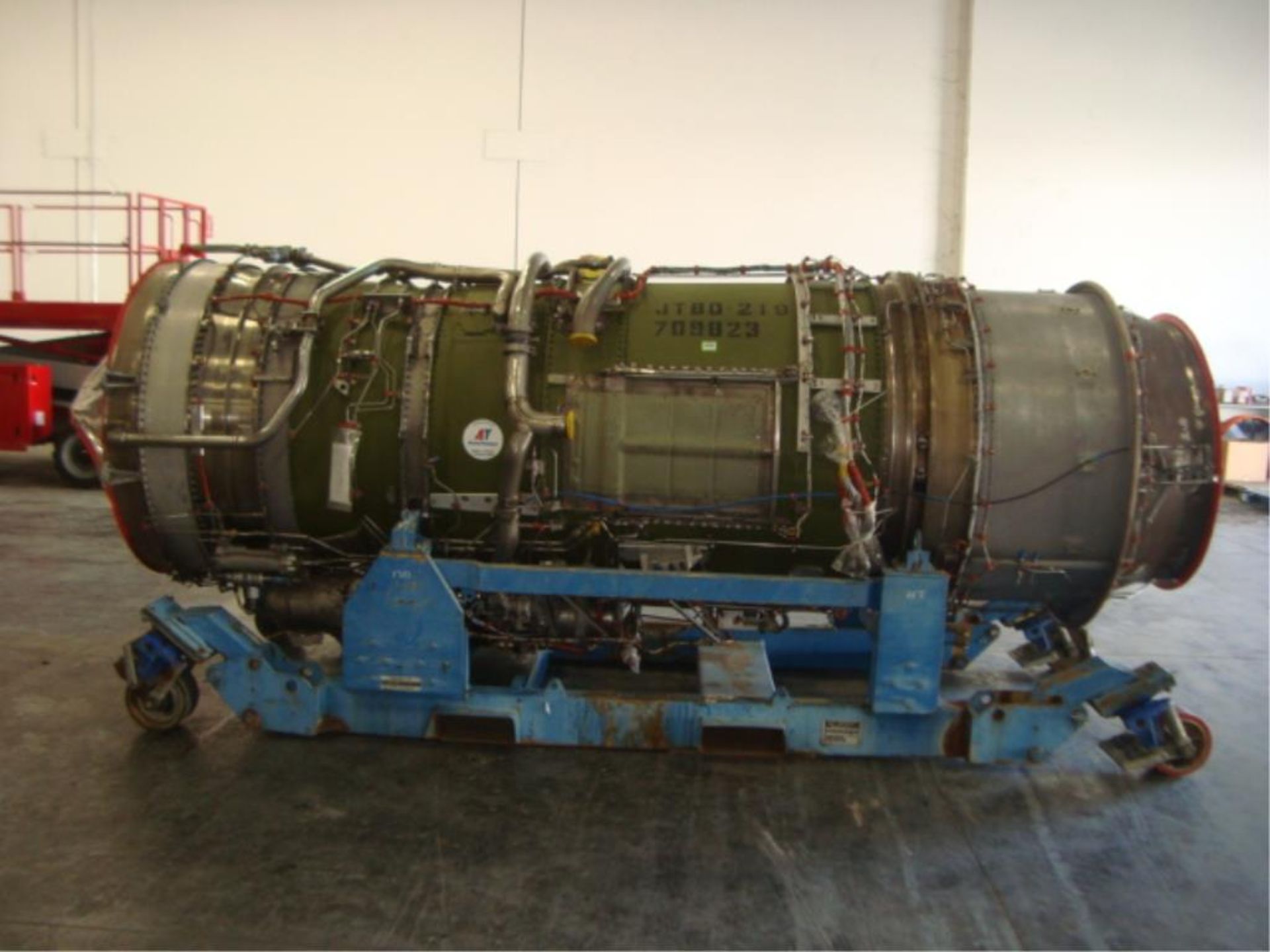 P & W JT8D-219 Jet Engine ESN# 709823