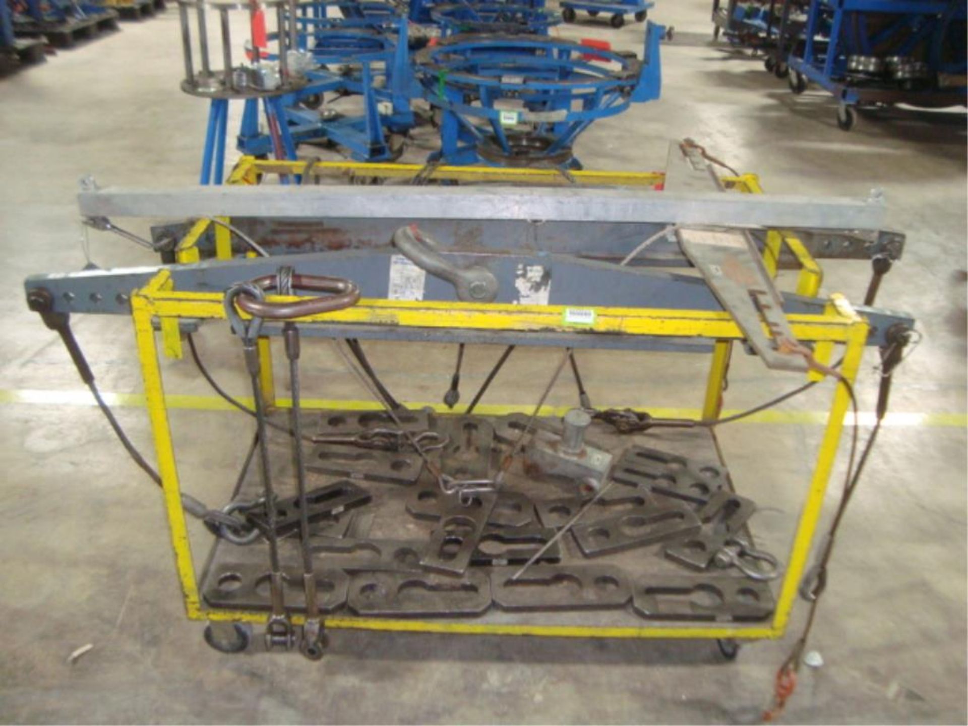 Tool Lift Bars & Mobile Cart With Fixtures