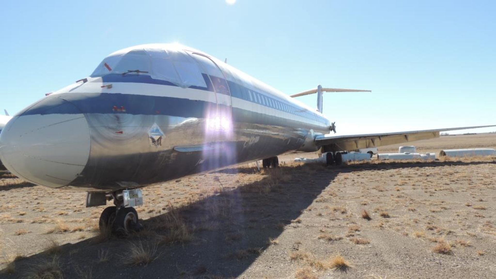 1991 MD 82 Air Frame Tail # N555AN - Image 2 of 28