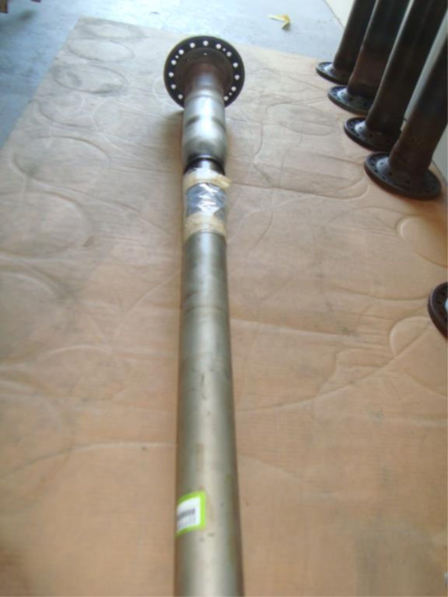 JT8D-219 Commercial Jet Engine LPT Shaft - Image 4 of 9