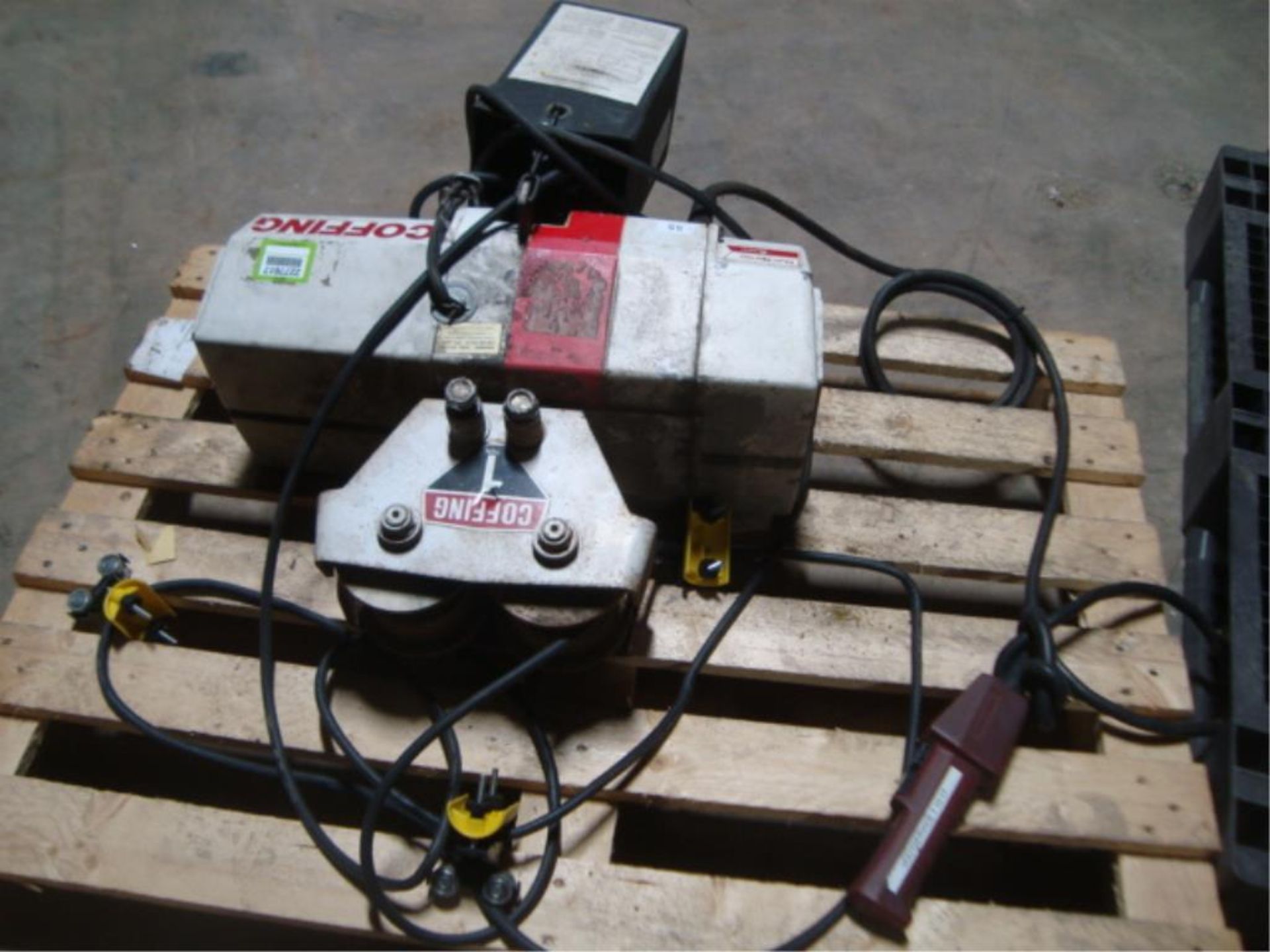 1-Ton Electric Overhead Chainfalls Hoist - Image 3 of 4