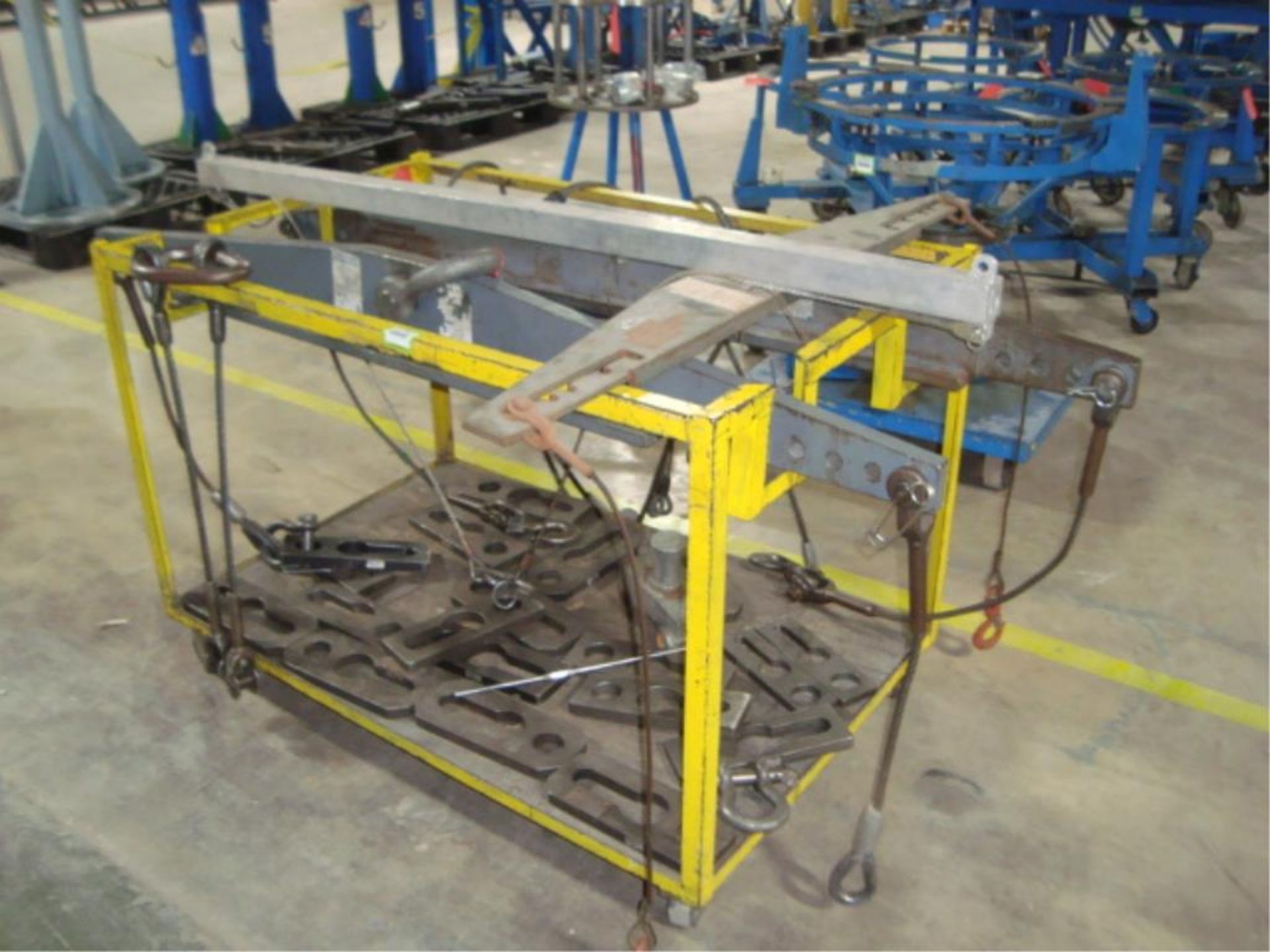 Tool Lift Bars & Mobile Cart With Fixtures - Image 4 of 7