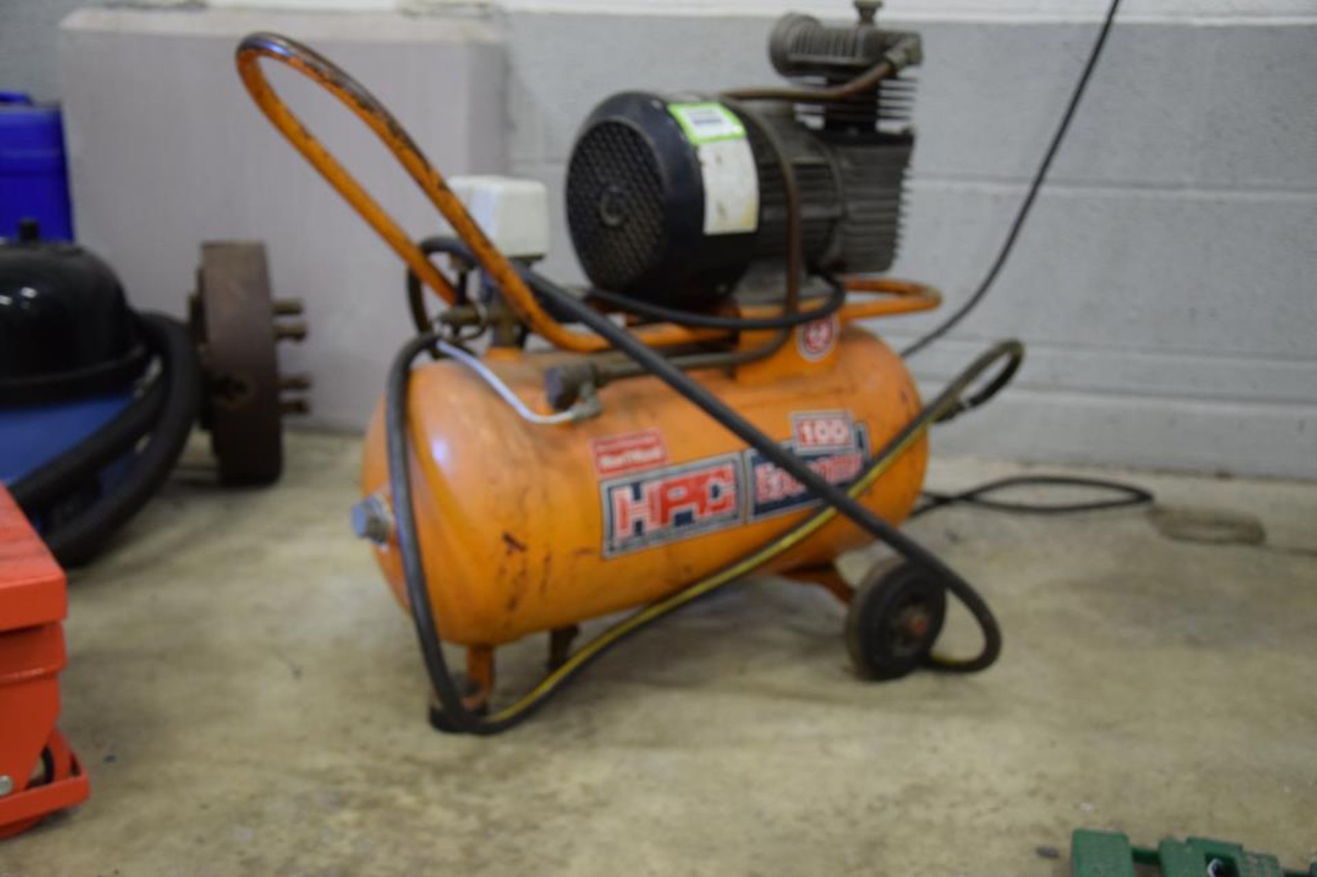 Mobile Air Compressor