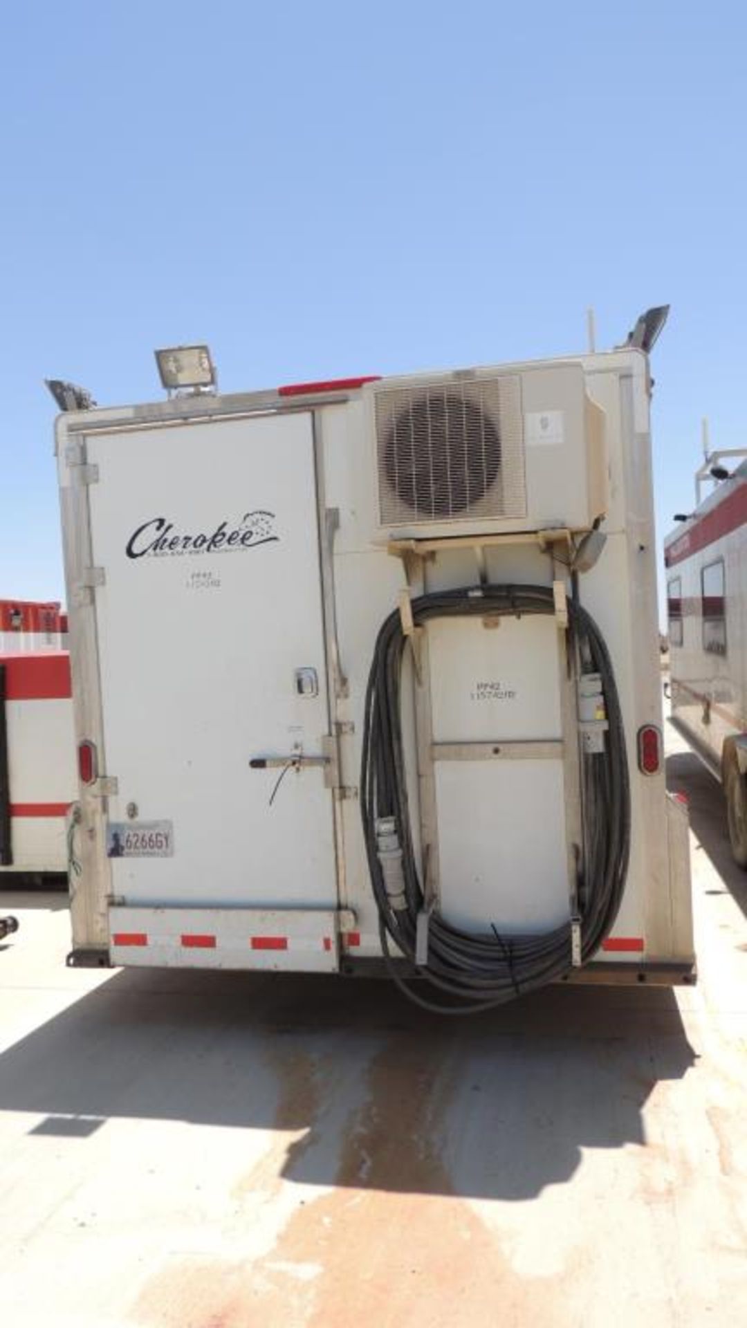 Horse Trailer - Image 5 of 21