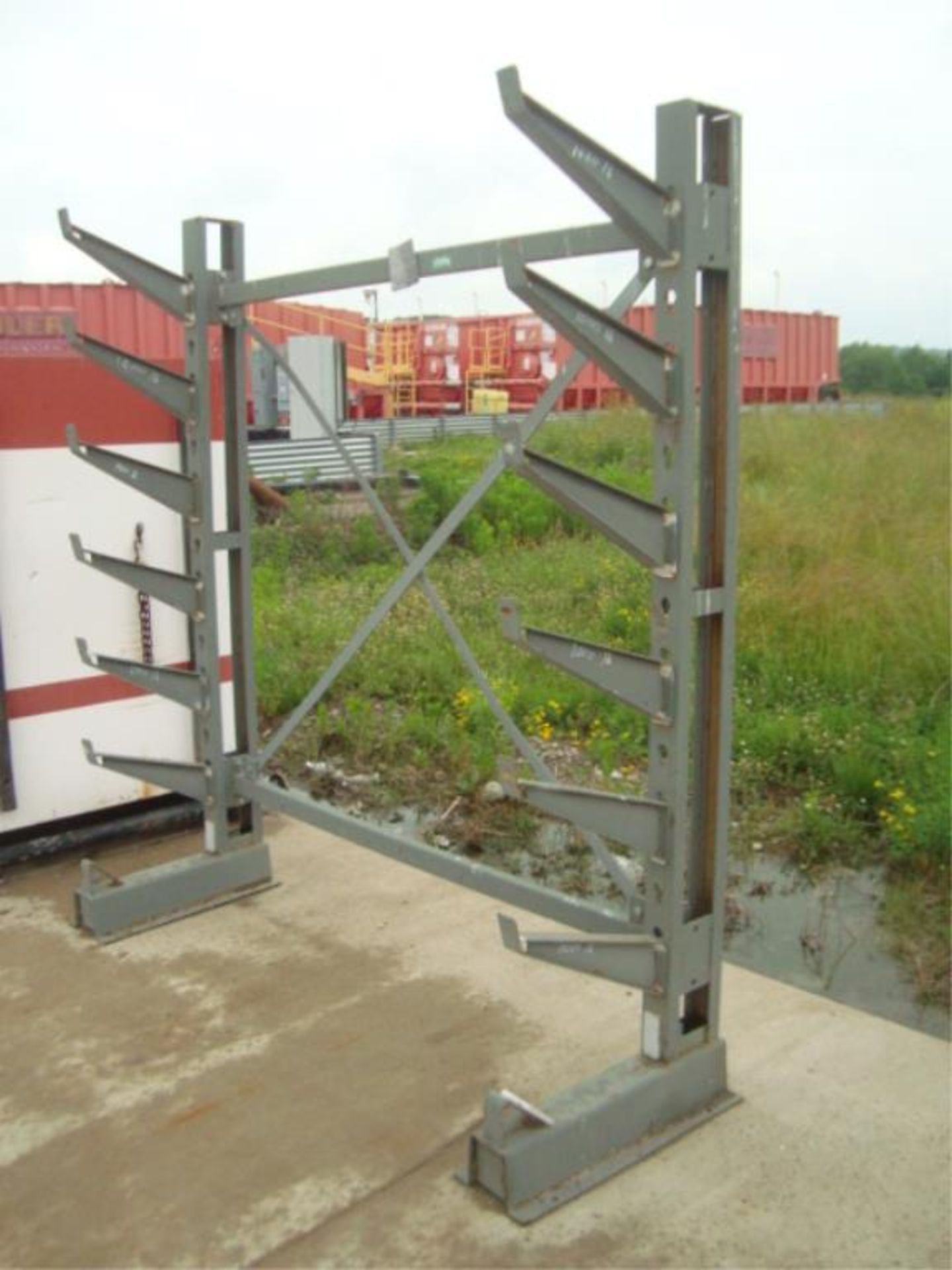 Heavy Duty Cantilever Raw Stock Storage Racks - Image 16 of 17