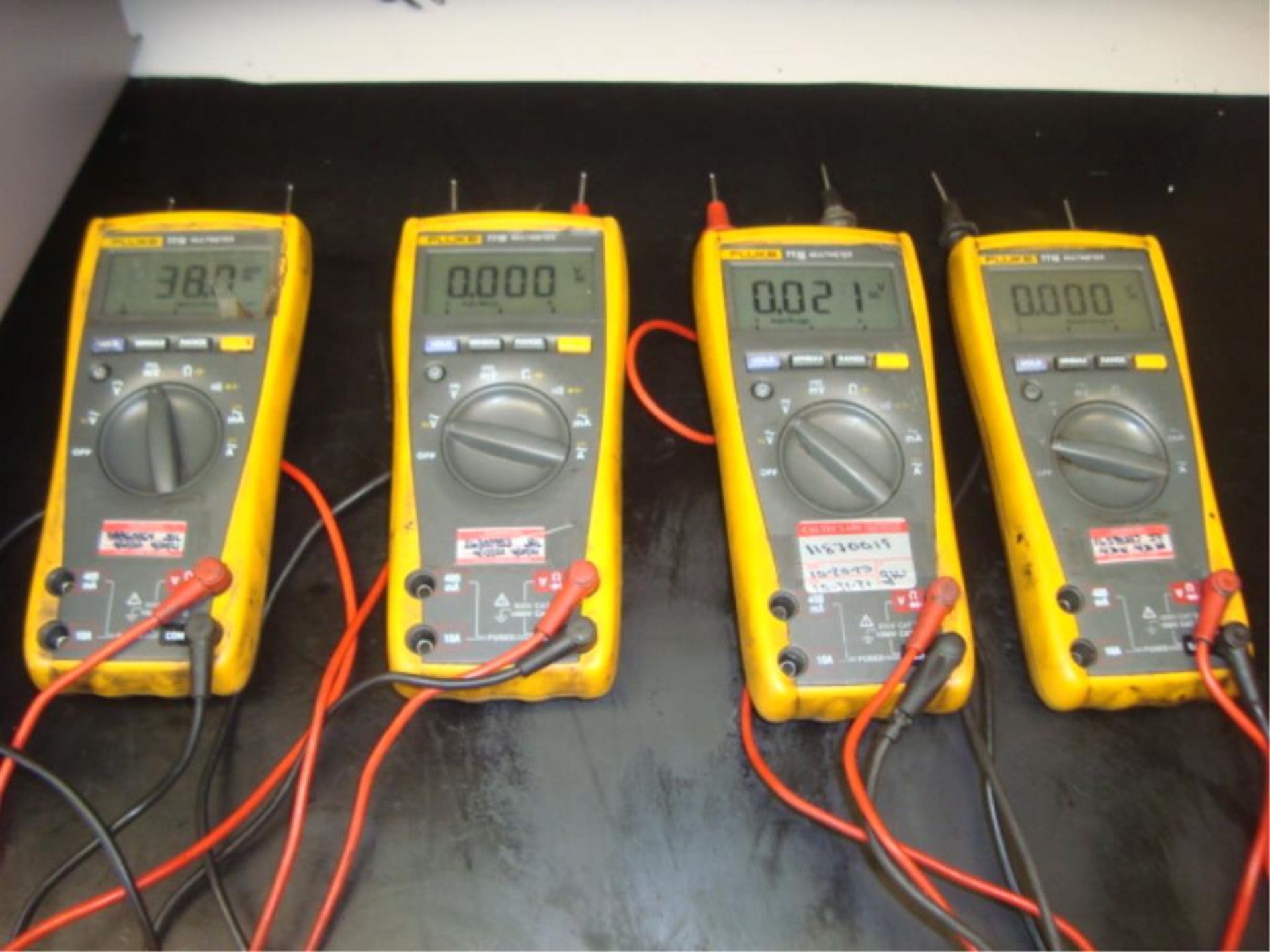 Digital Multimeters & Inclinometer - Image 5 of 9