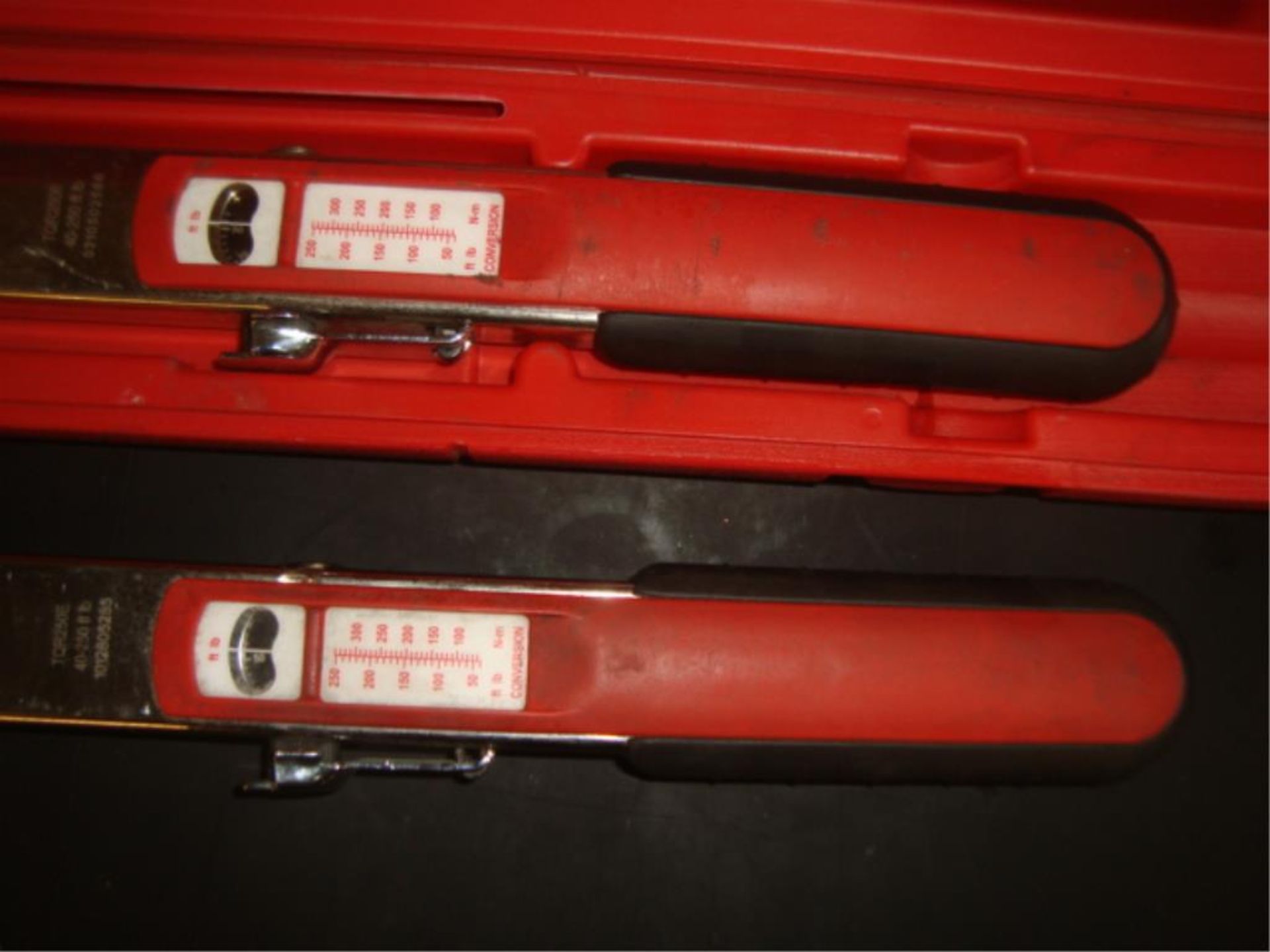 40-250 ft.lb. Split Beam Torque Wrenches - Image 2 of 8