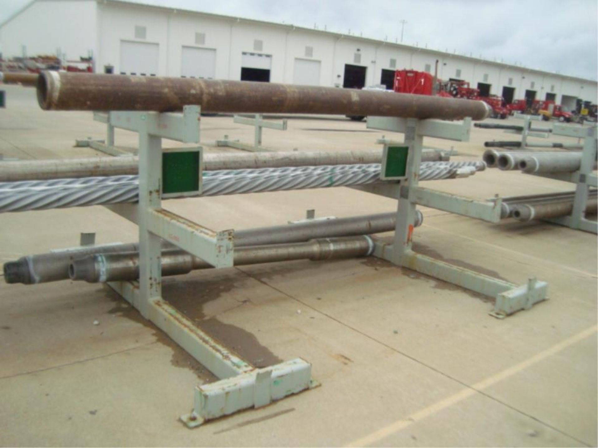 Heavy Duty Cantilever Type Raw Stock Racks - Image 2 of 8