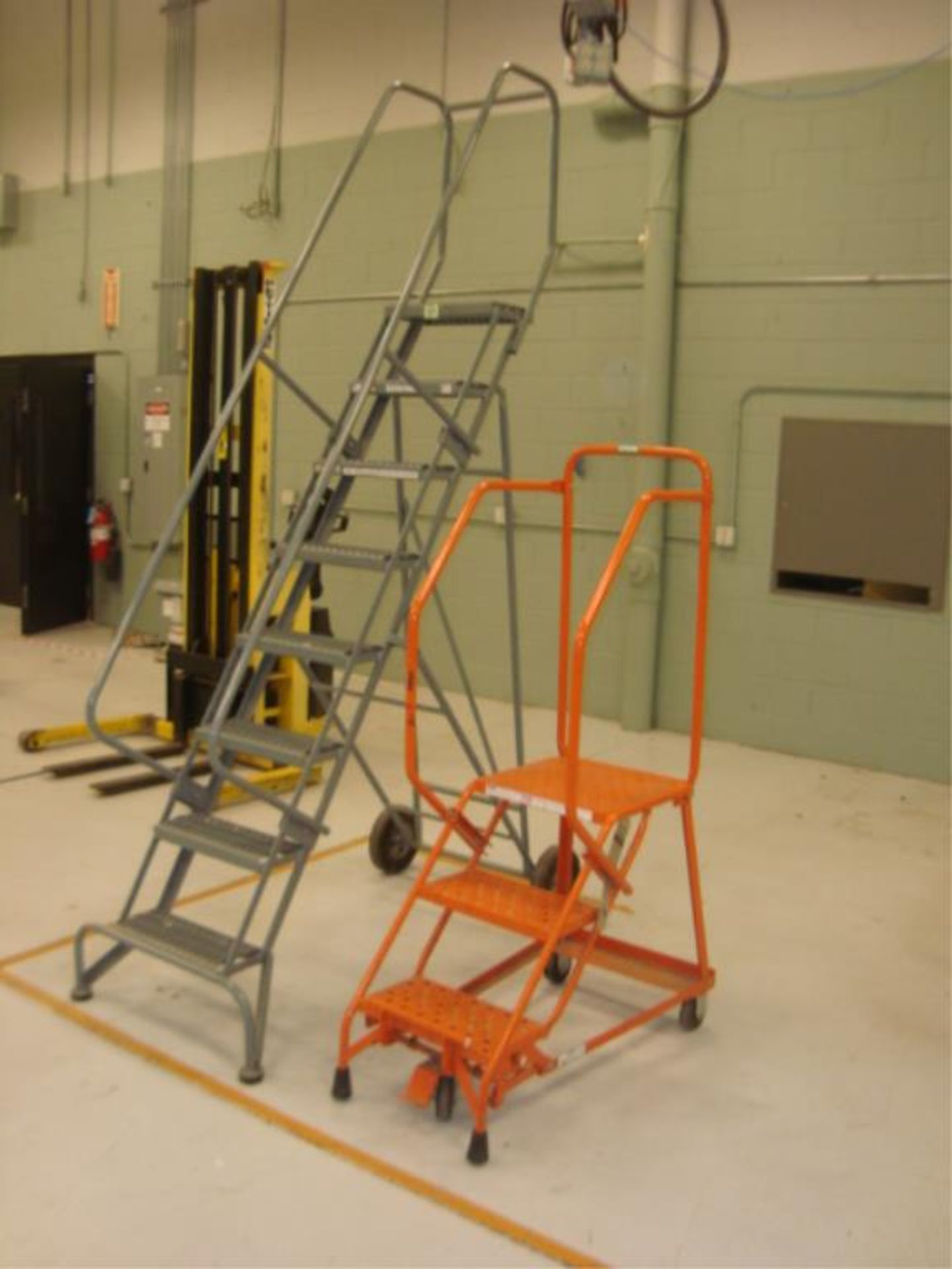 Mobile Warehouse Ladders - Image 3 of 3