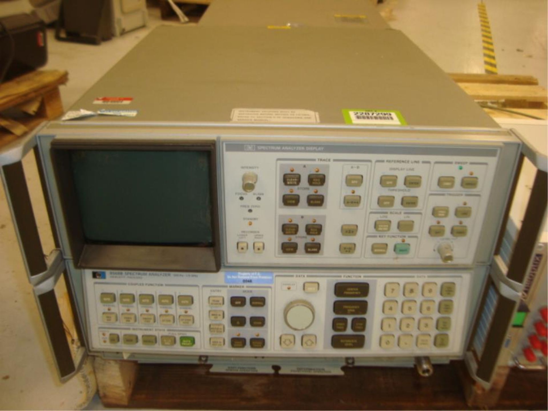 Spectrum Analyzer System With Display Unit