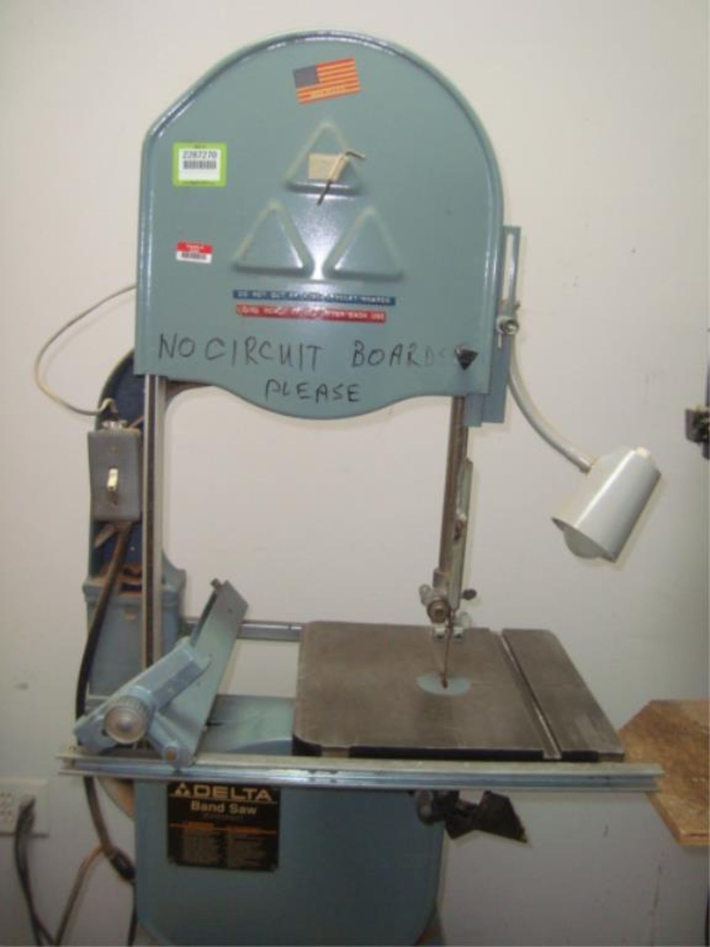 Vertical Bandsaw With 14" Throat - Image 3 of 5