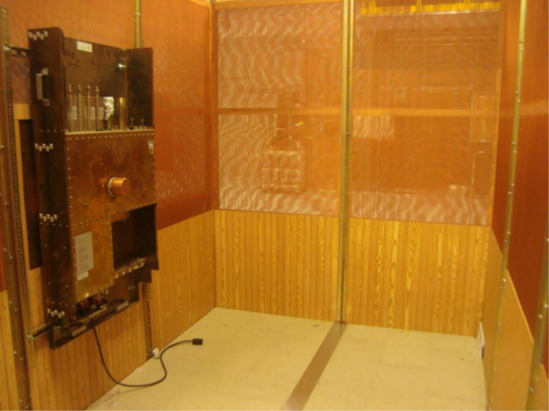 Modular Copper Screened RF Shielded Isolation Room - Image 12 of 17
