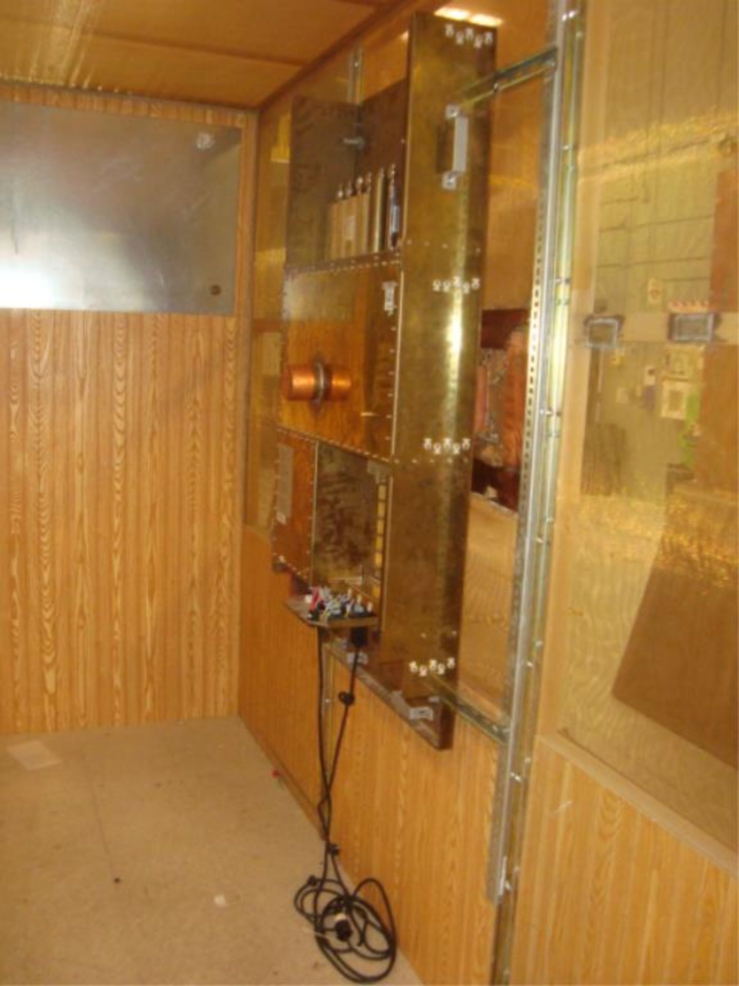 Modular Copper Screened RF Shielded Isolation Room - Image 10 of 20