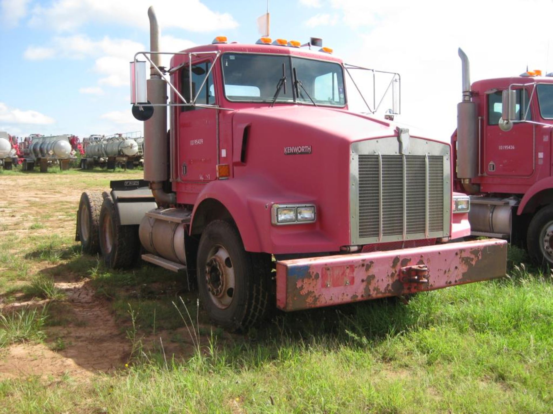 Kenworth Winch Truck - Image 2 of 25