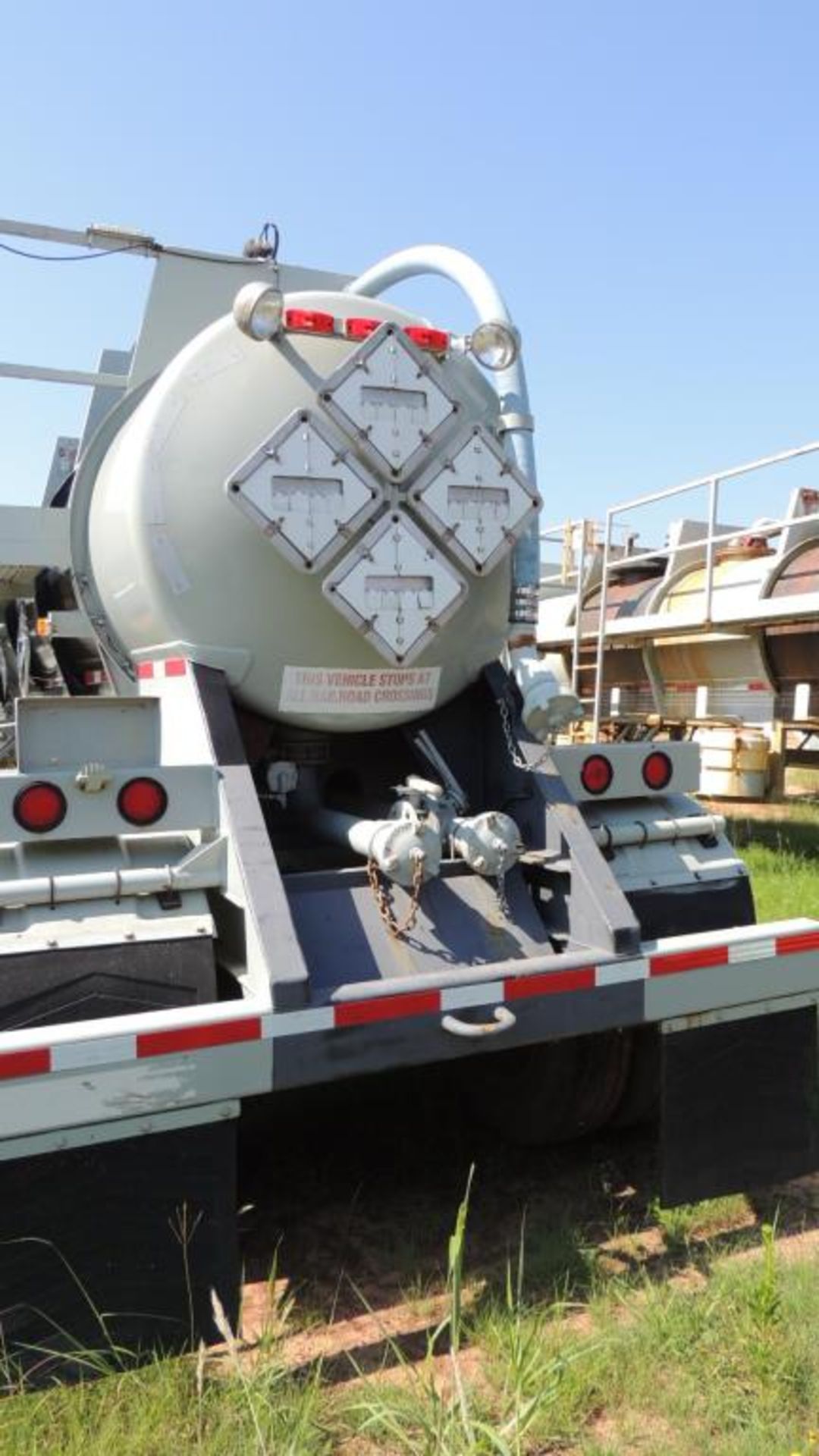 Worley Welding Works Tanker - Image 3 of 7