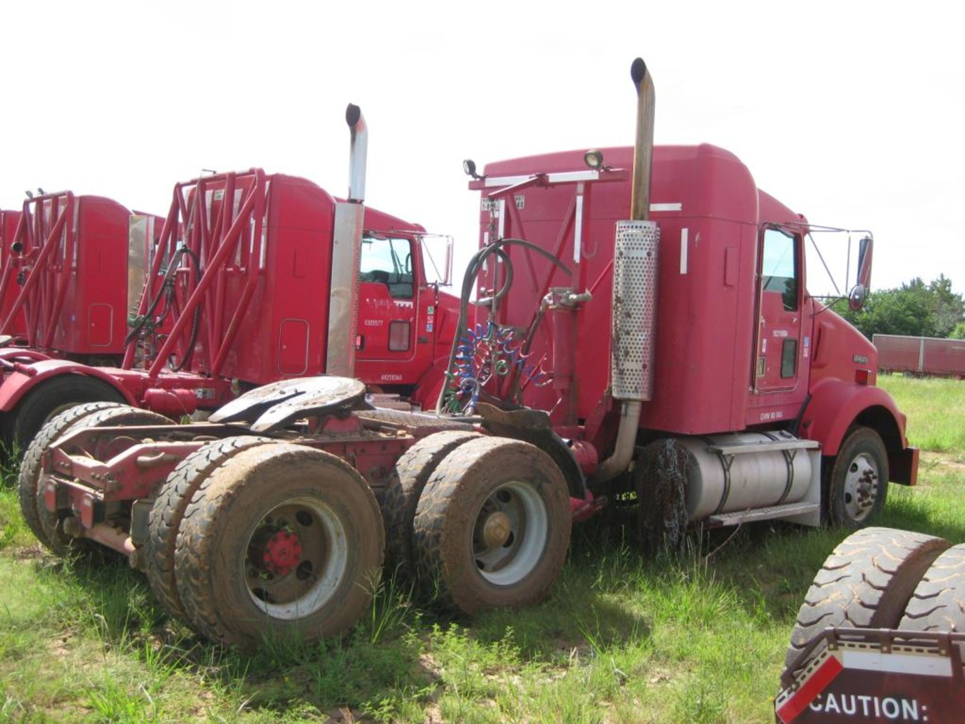 Kenworth Truck - Image 4 of 20