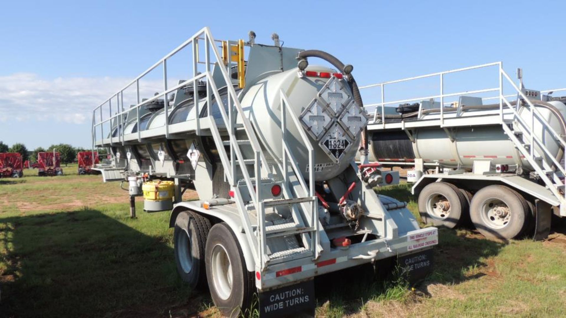 Worley Welding Works Tanker - Image 4 of 11