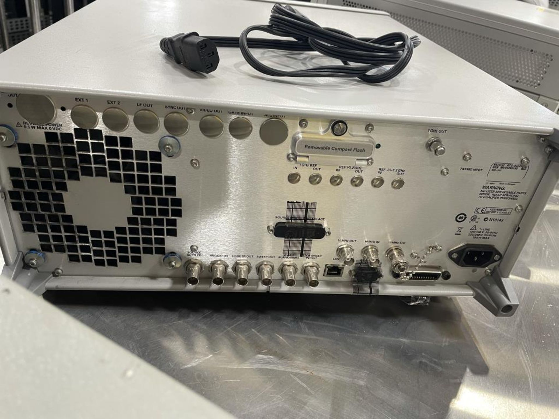 Agilent E8257D 250kHz-20GHz PSG Signal Generator - Image 2 of 7