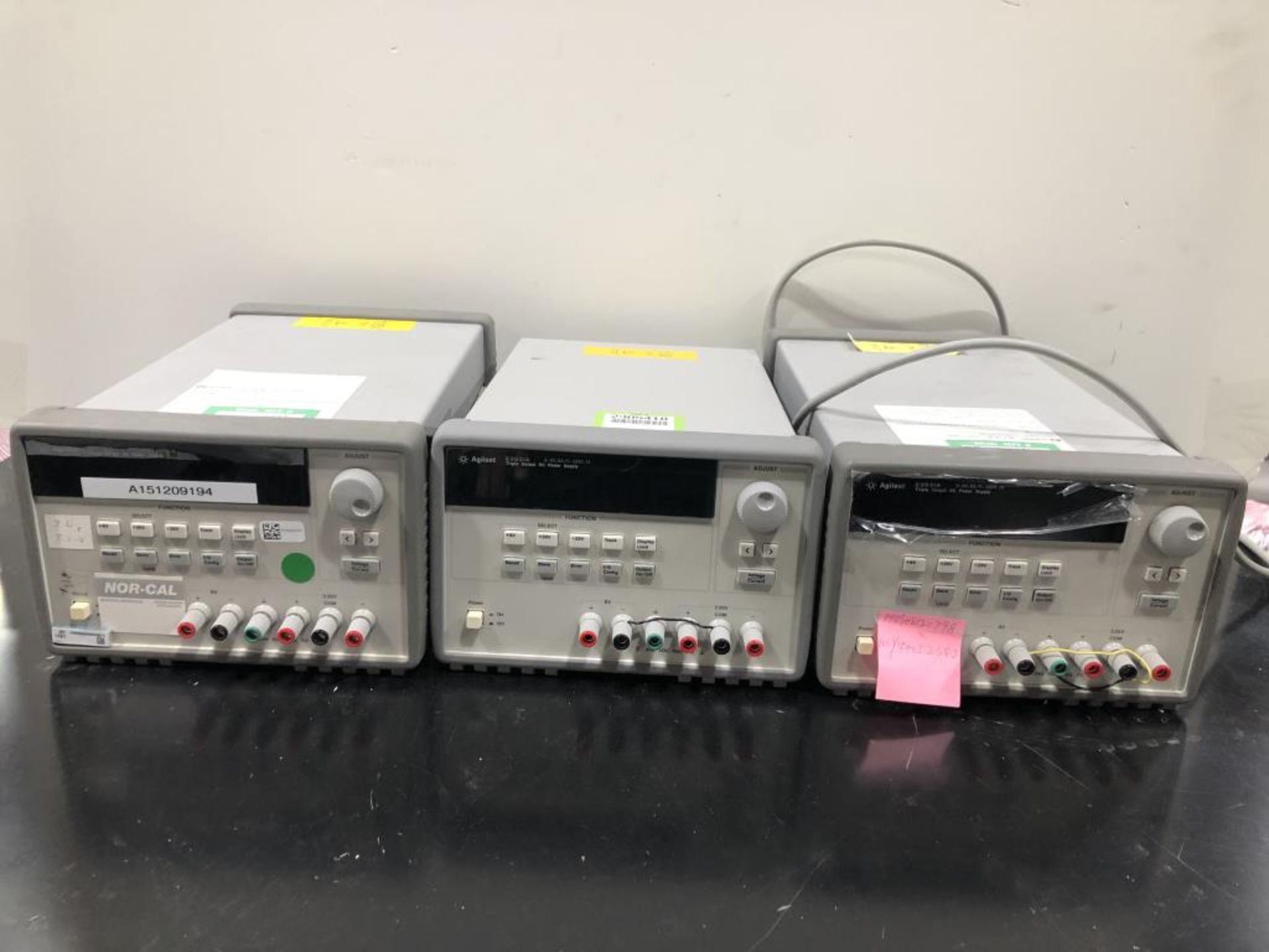 Agilent E3631A DC Power Supply