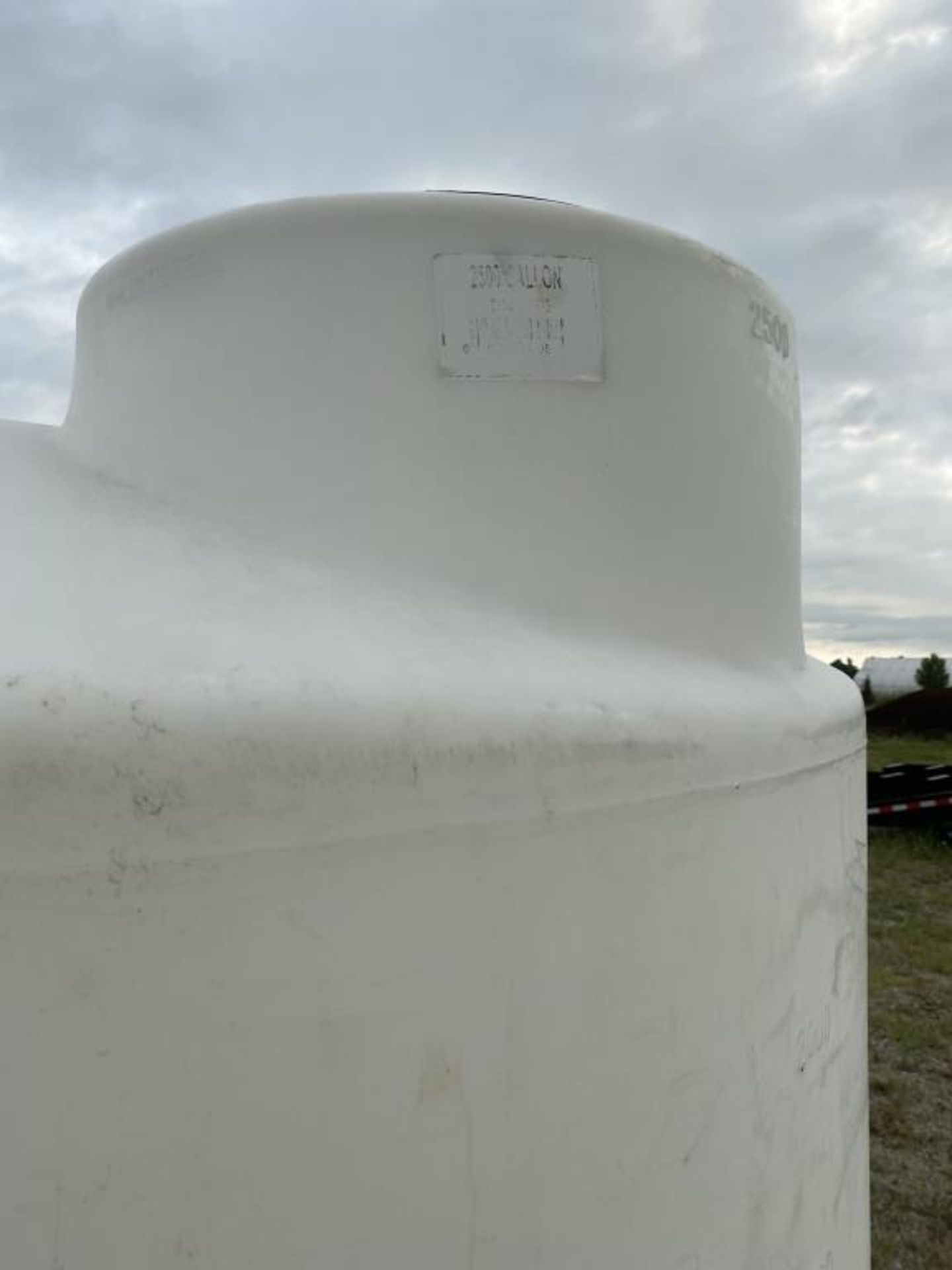 Plastic Tank - Image 4 of 4