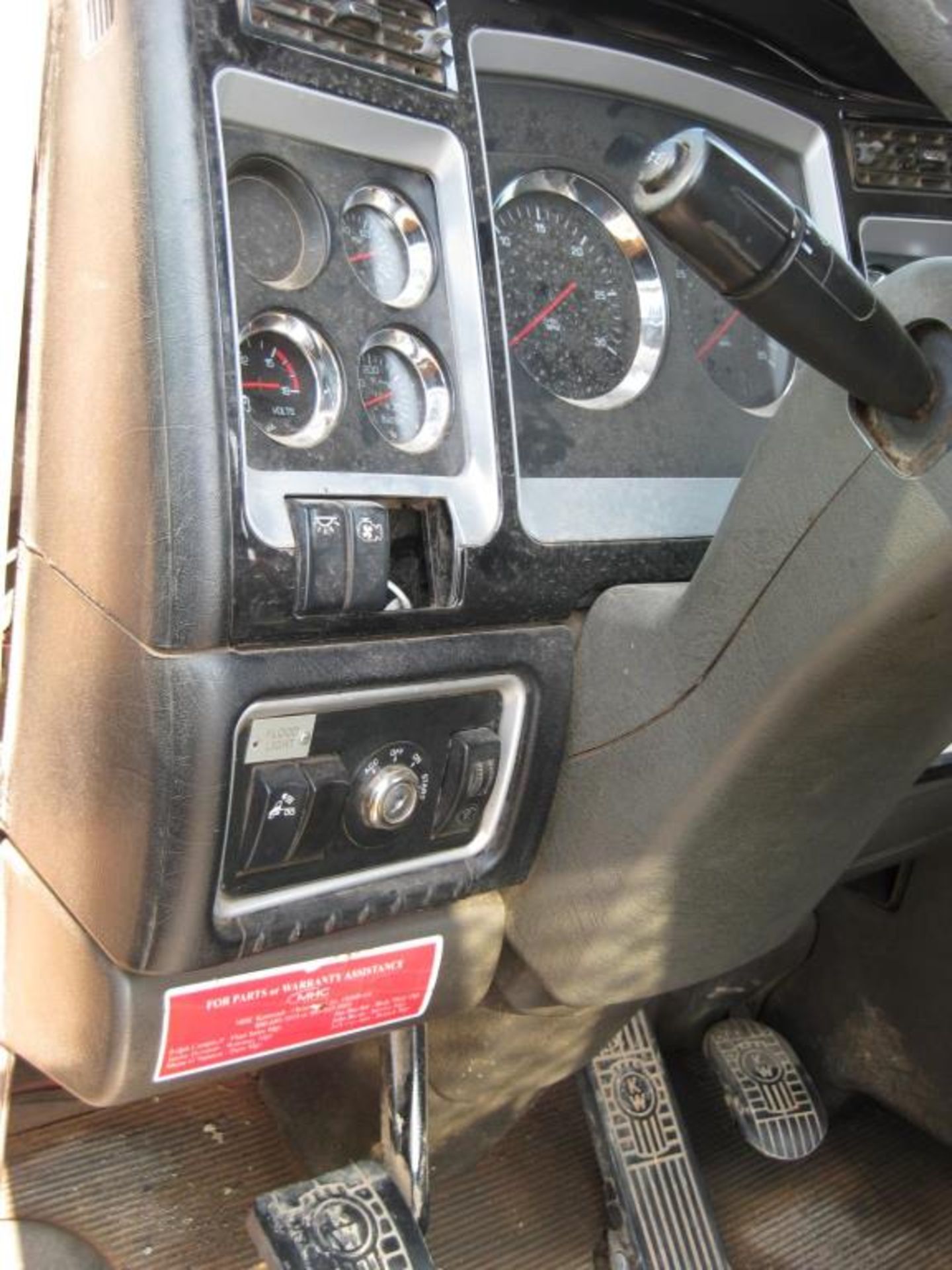 Kenworth Winch Truck - Image 14 of 20