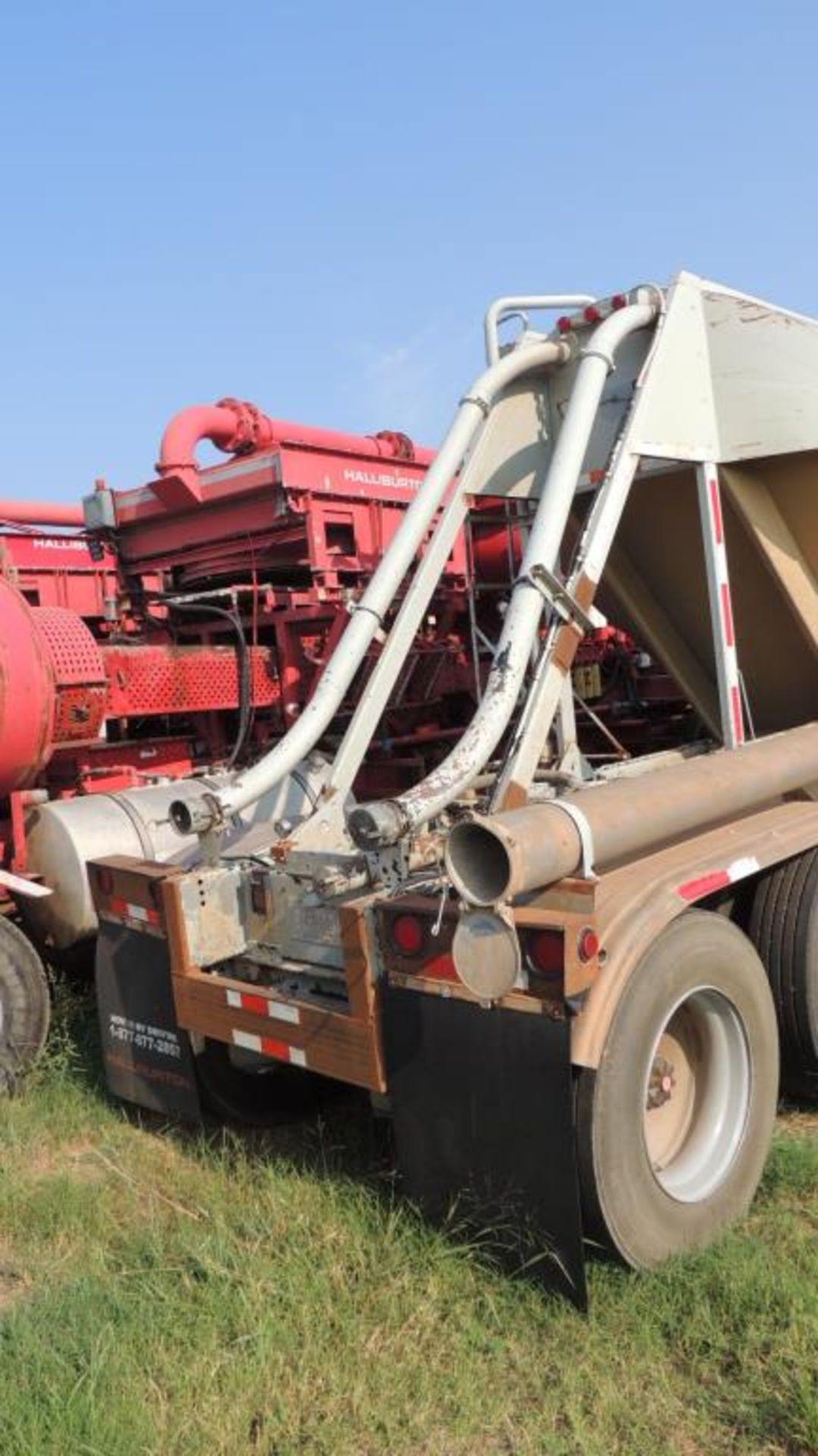 Fruehauf Tanker - Image 4 of 10