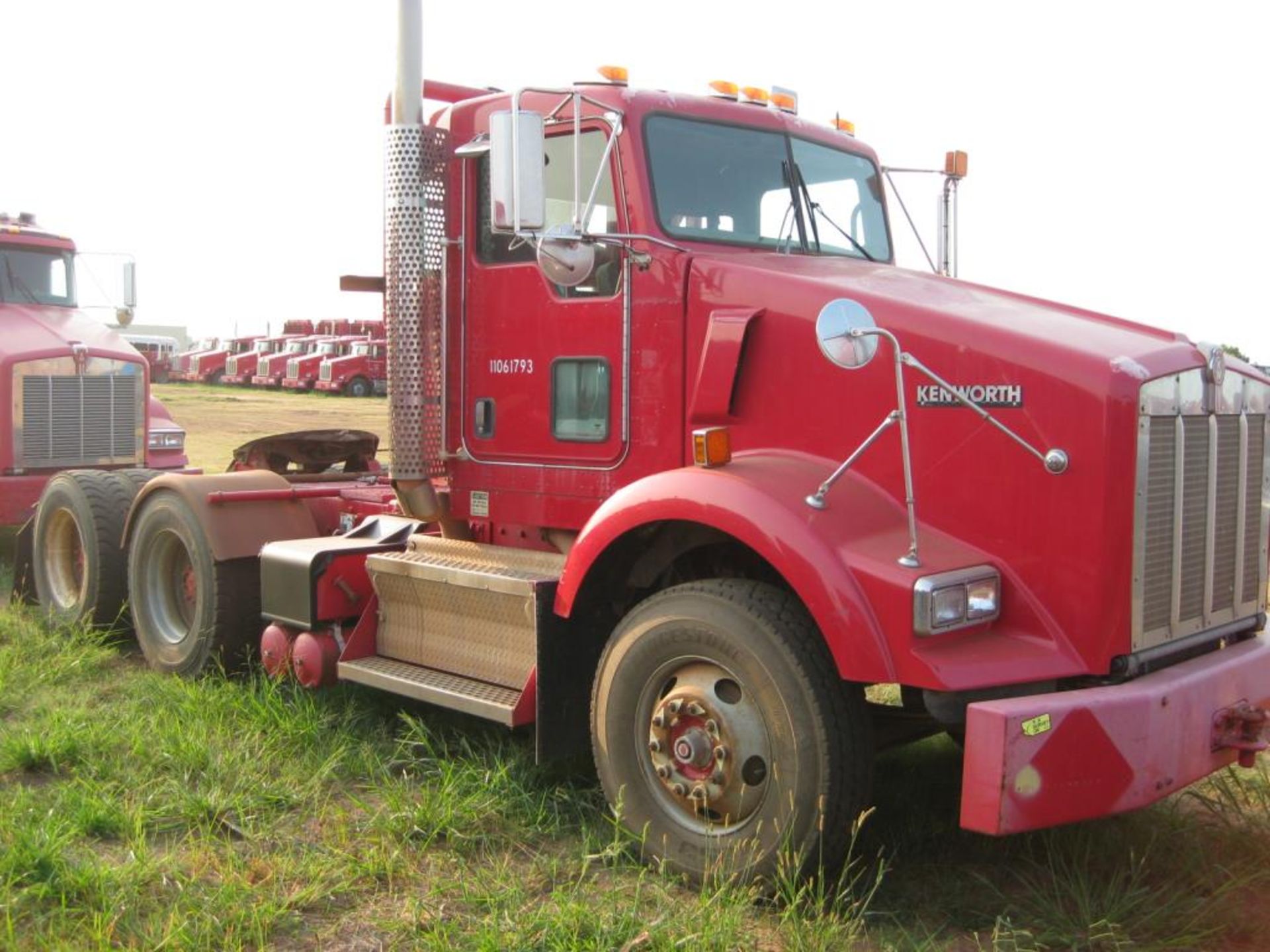 Kenworth Truck - Image 4 of 22