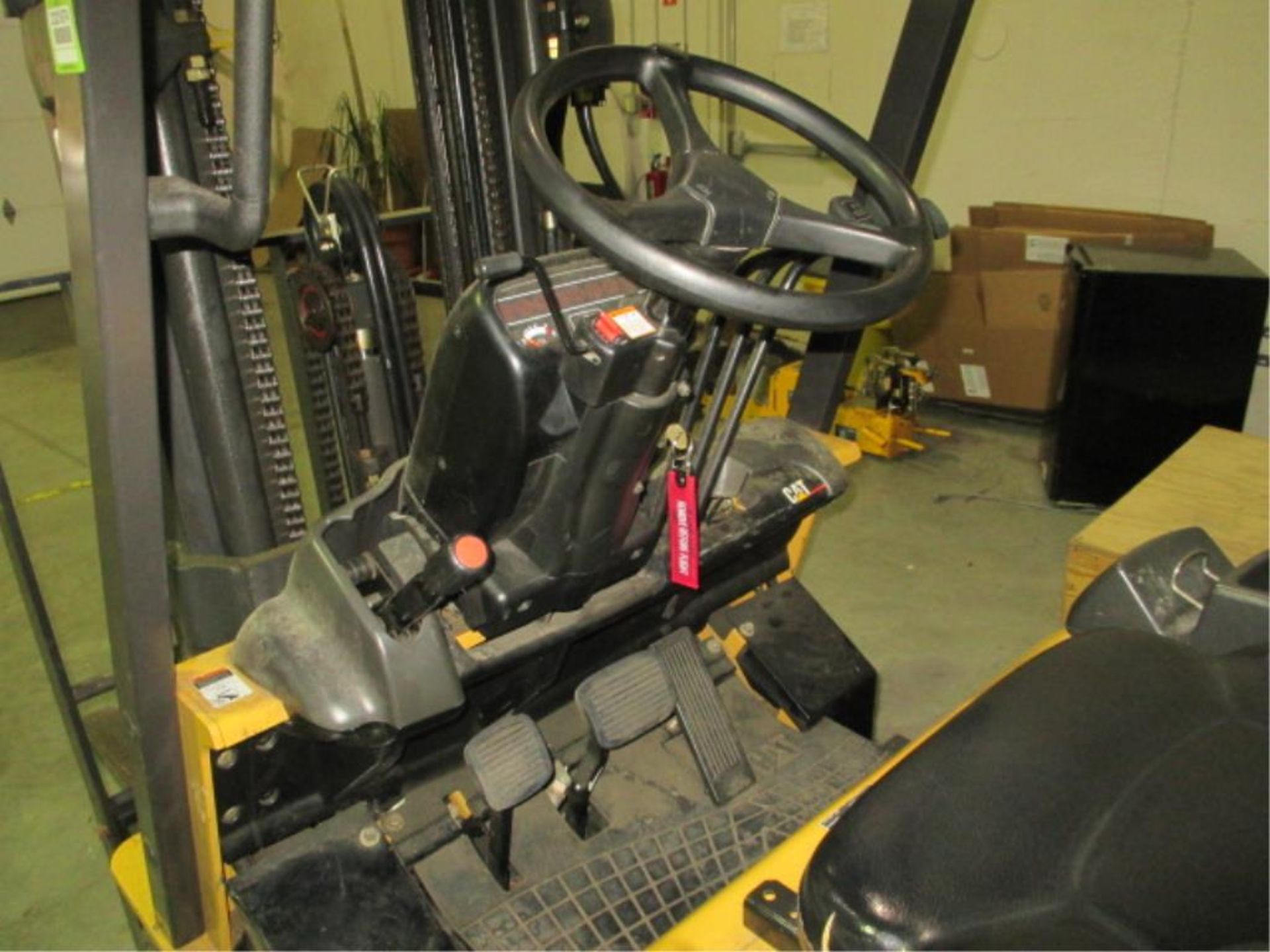 Caterpillar Forklift - Image 3 of 6