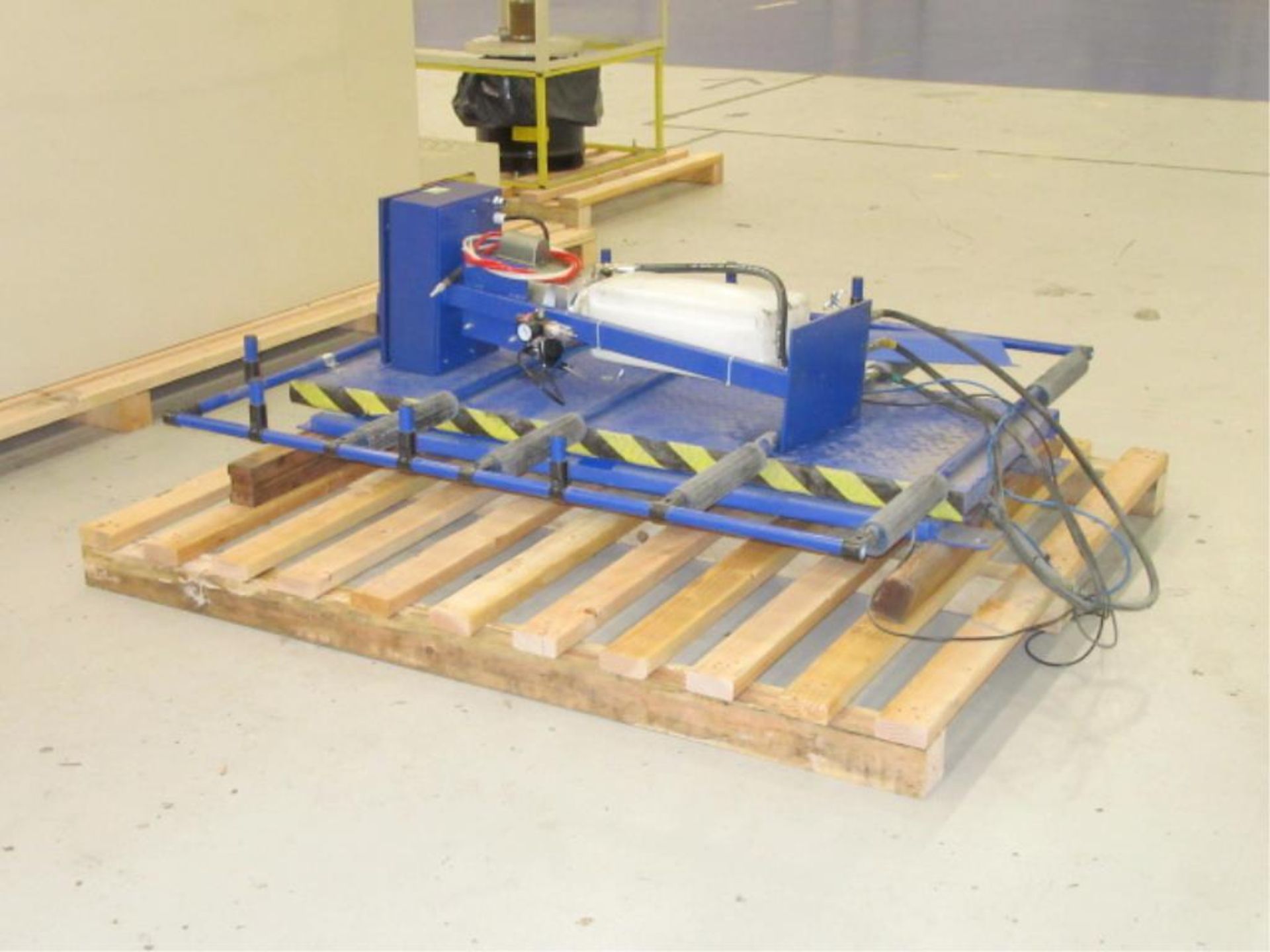 Scissor Lift Table - Image 2 of 5