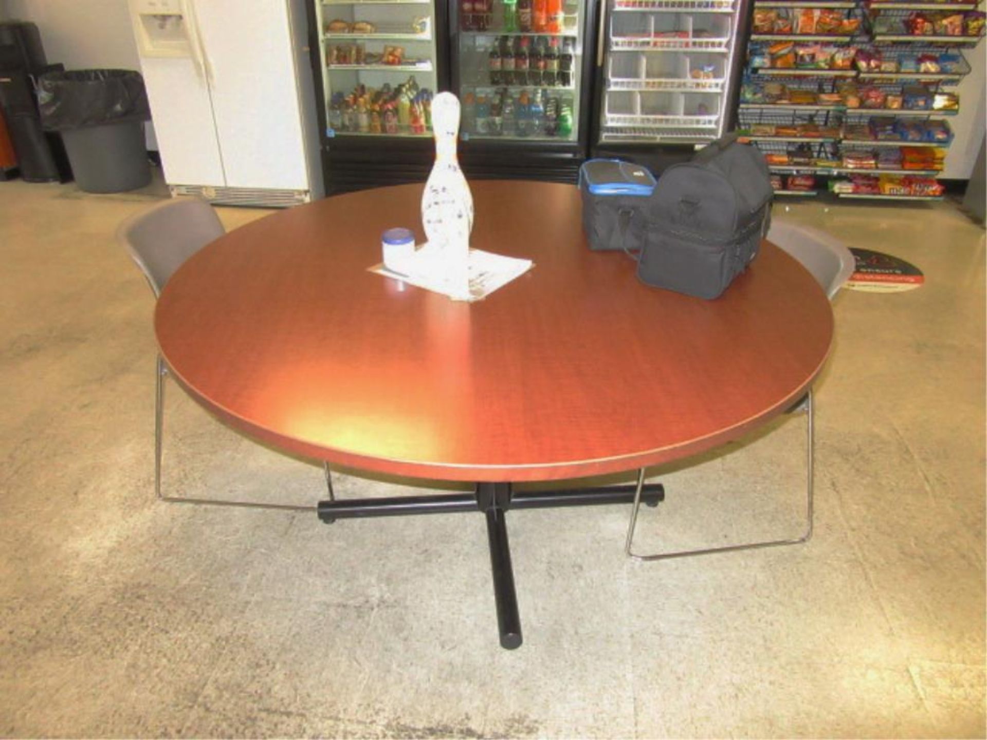 Break Room Items - Image 3 of 3