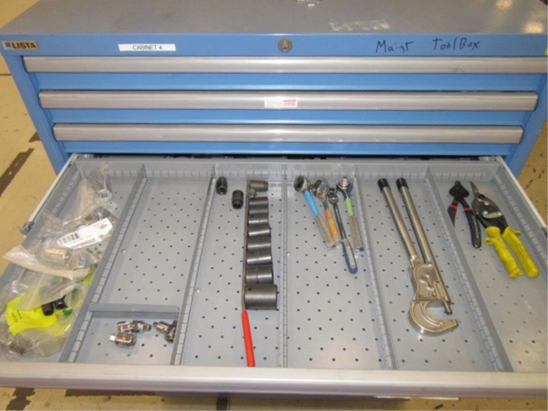Tool Cabinet - Image 5 of 16