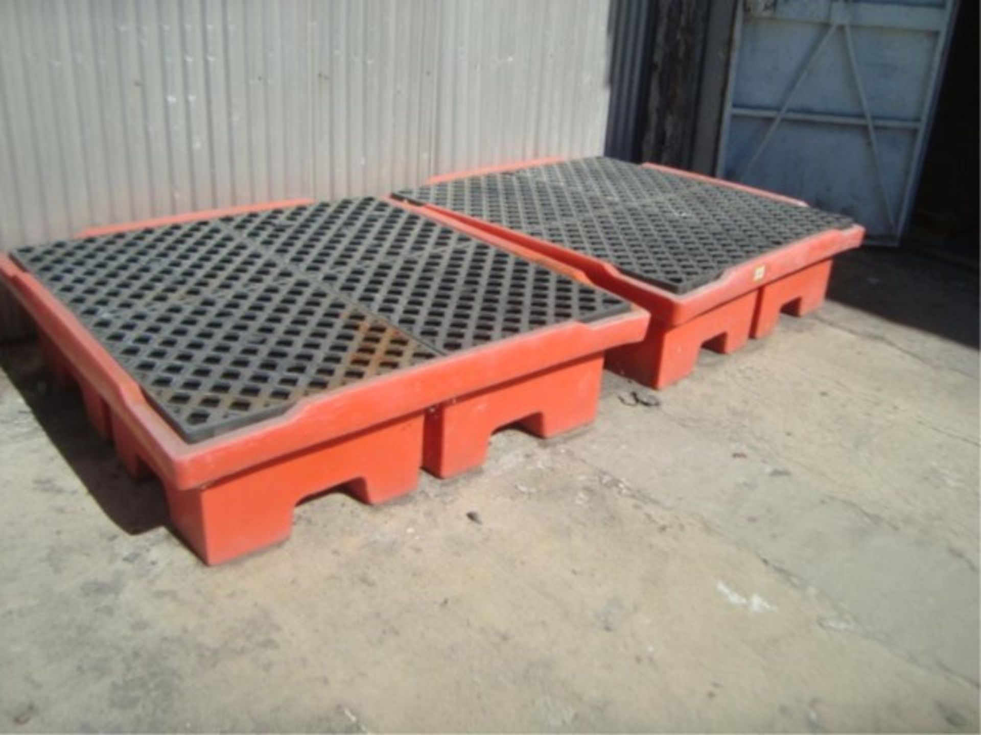 2500 lb Capacity Spill Killer Drum Pallet - Image 3 of 4