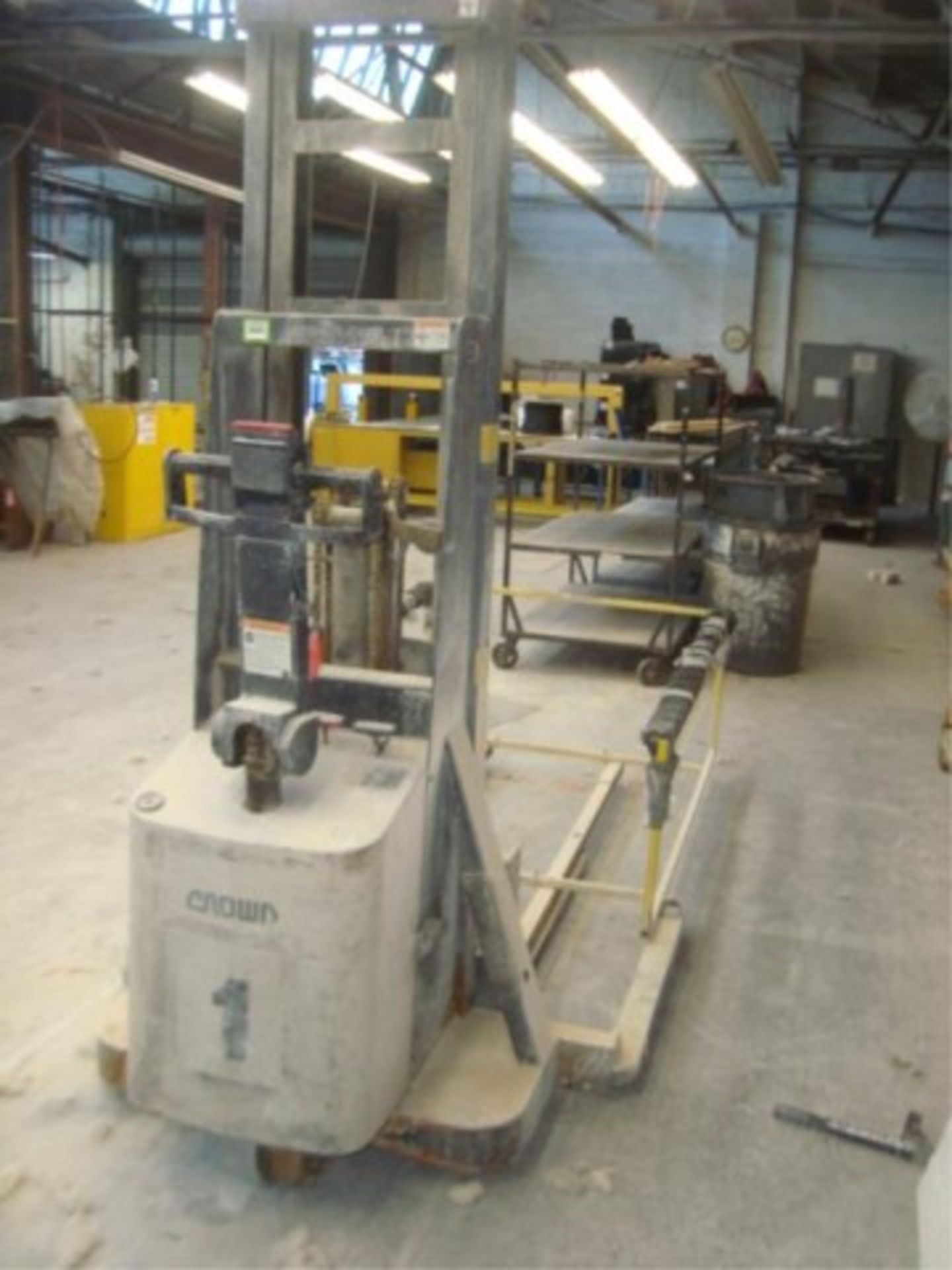 2000 lb. Cap Electric Walkie Stacker Lift - Image 6 of 8