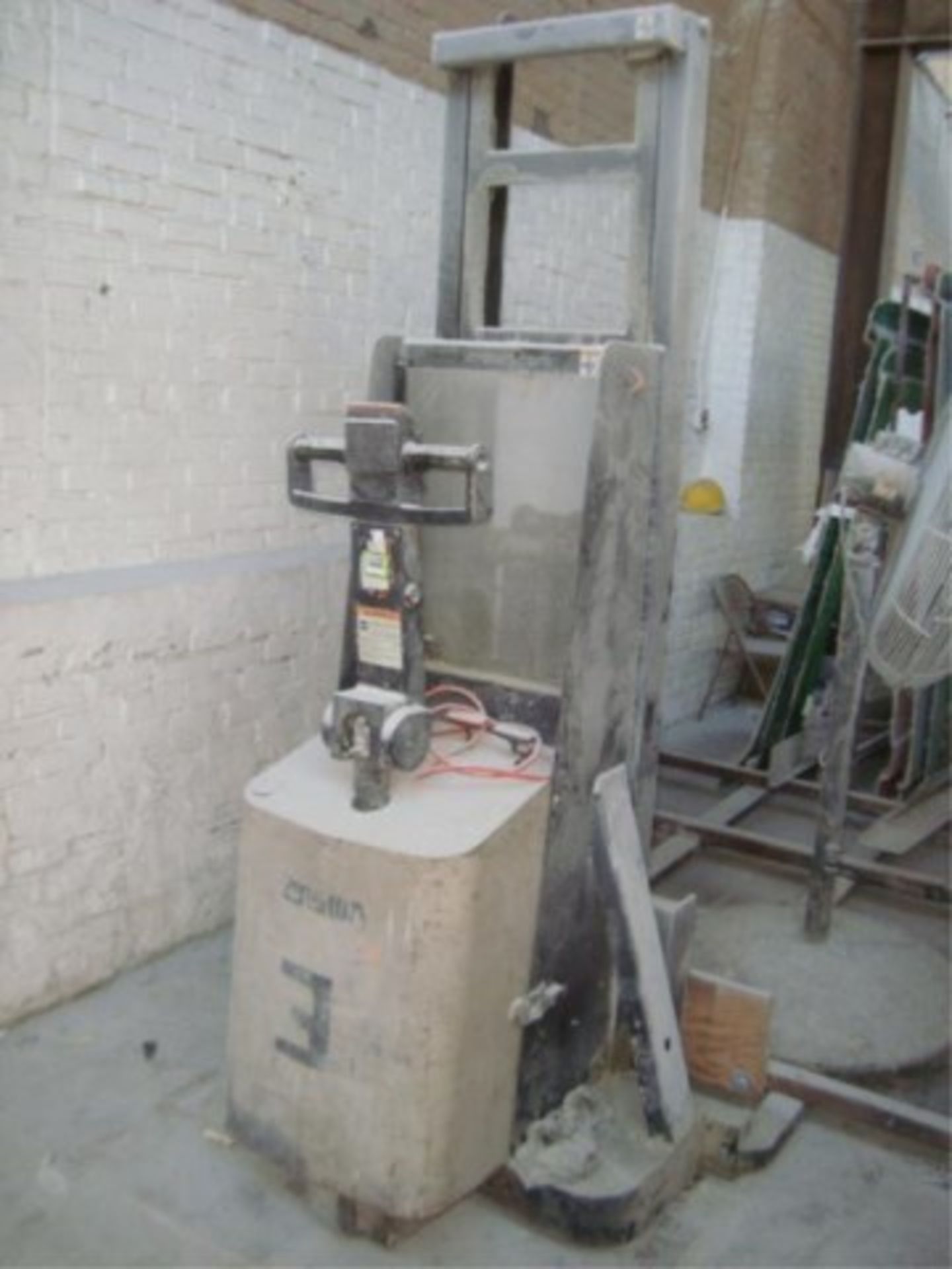 2000 lb Capacity Electric Walkie Stacker Lift