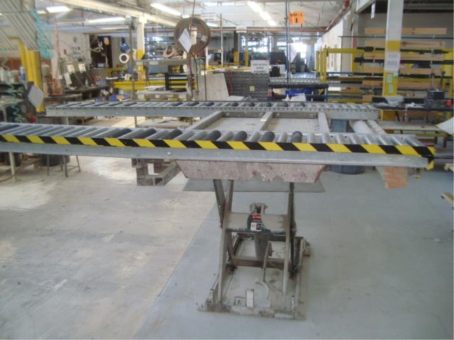 Electric Backsaver Lift Table - Image 5 of 9