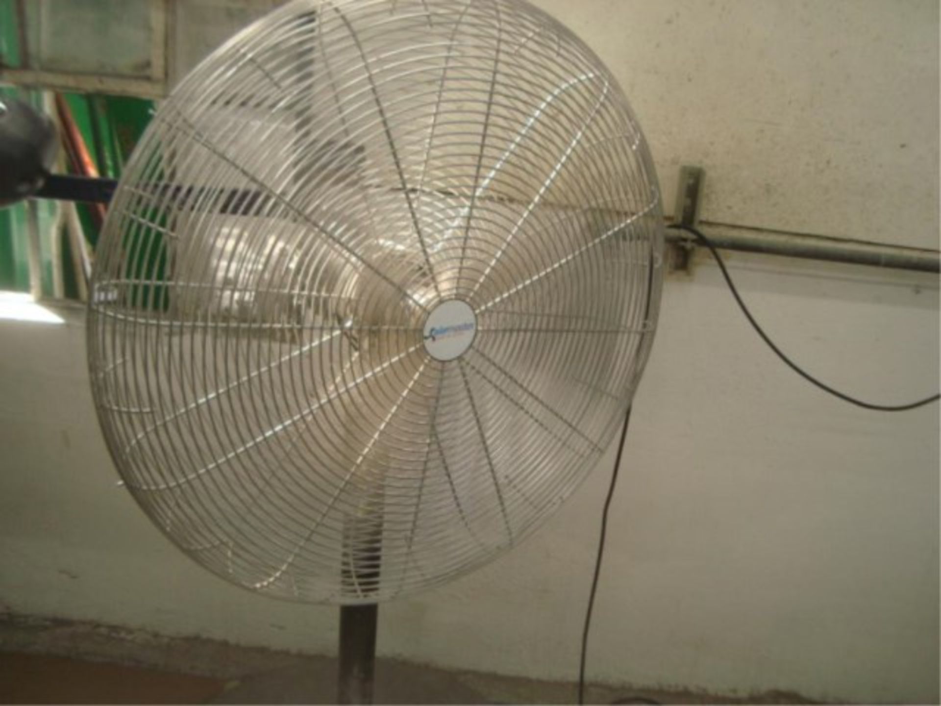 Heavy Duty 30" in. Pedestal Fan - Image 2 of 4