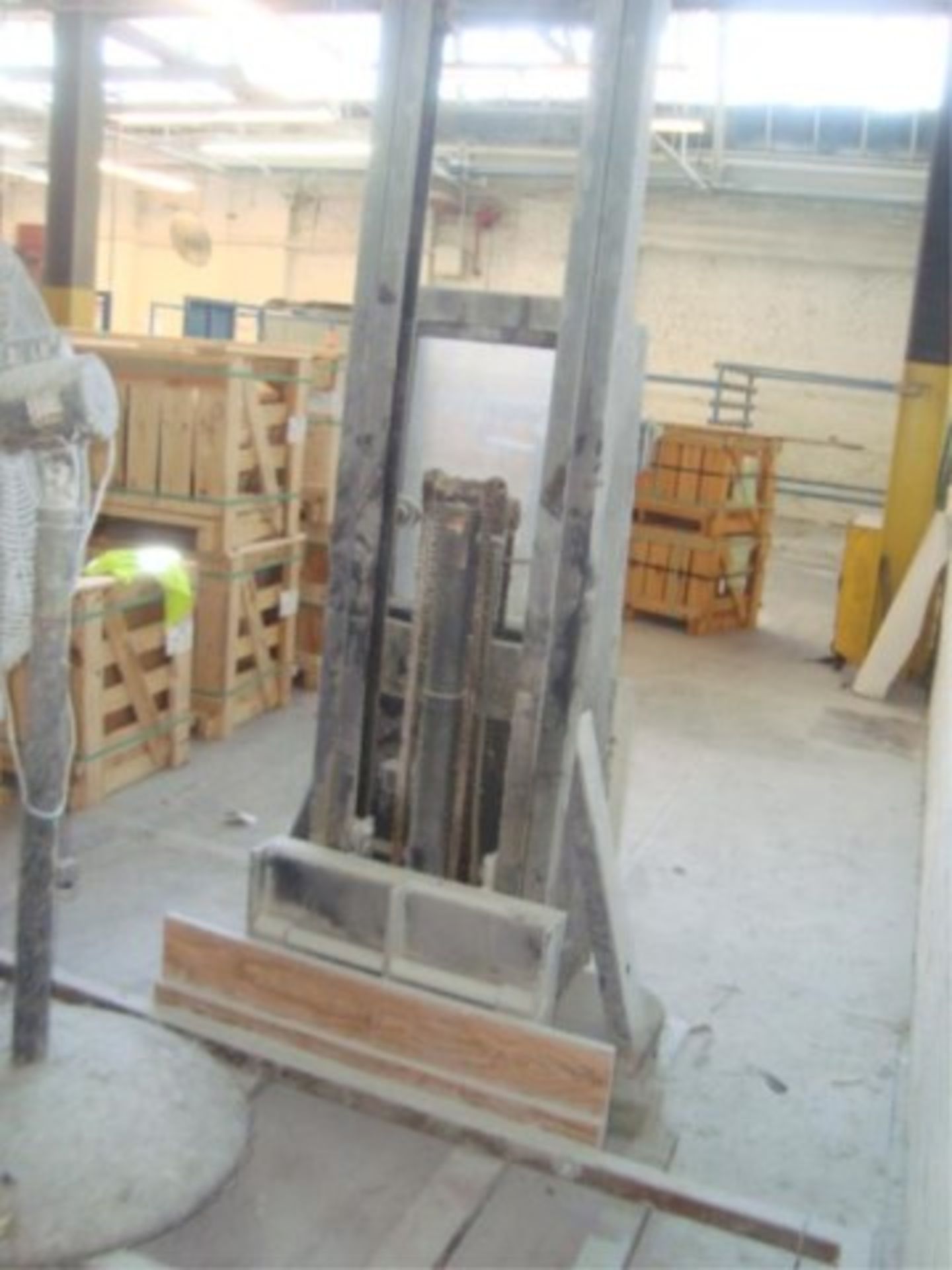 2000 lb Capacity Electric Walkie Stacker Lift - Image 3 of 4