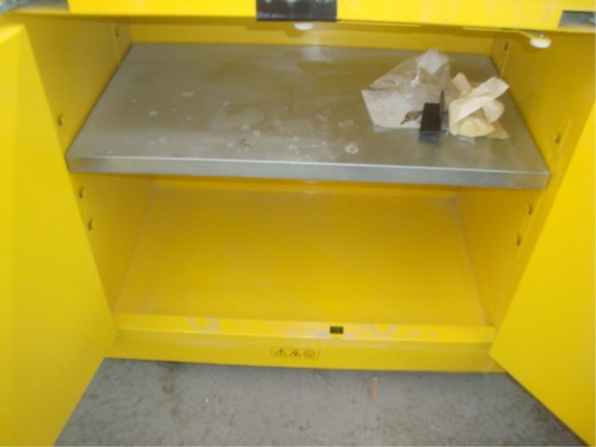 22-Gallon Capacity Flammables Cabinets - Image 2 of 8